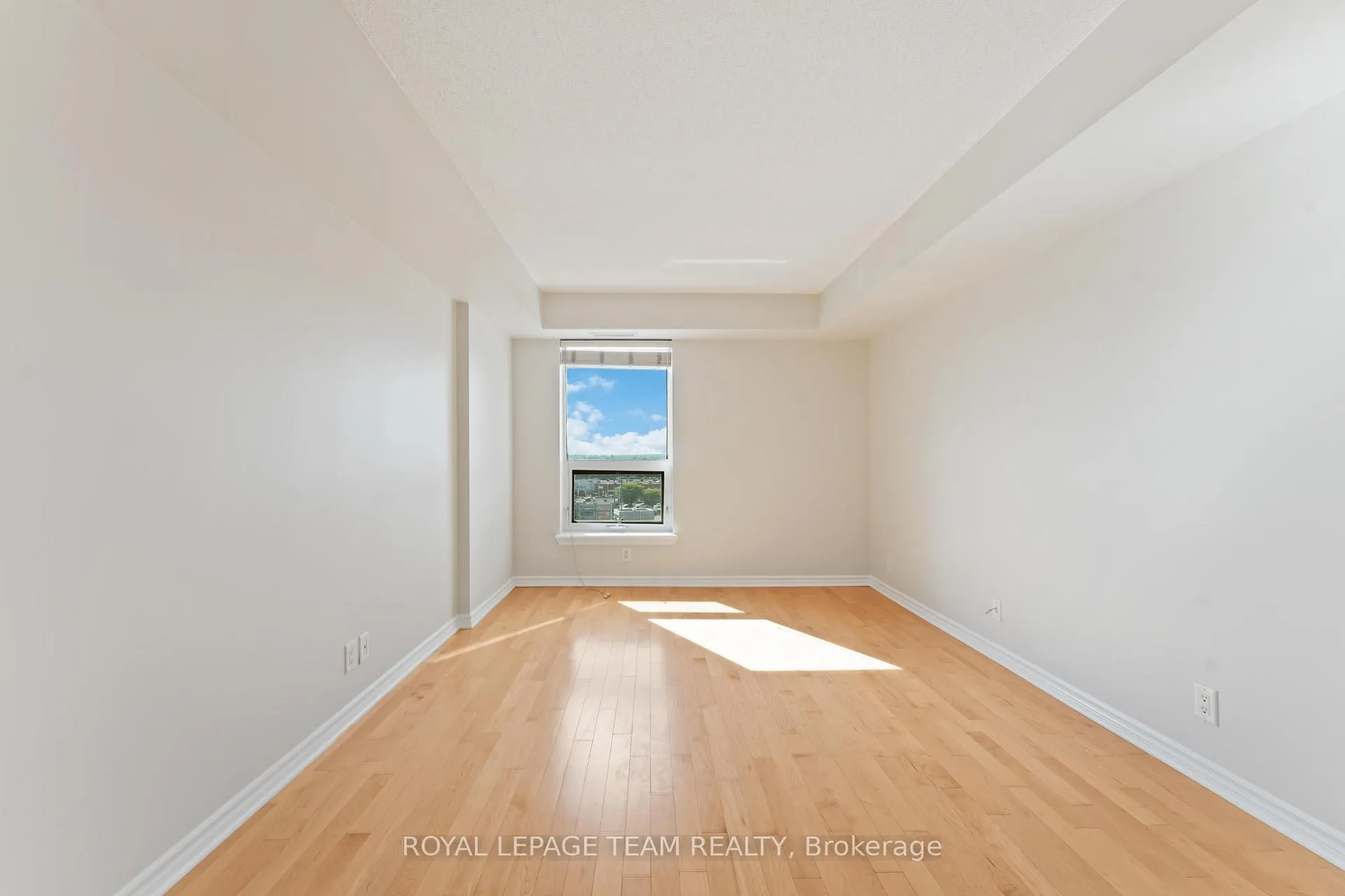 Photo 14 of Unit 801, 120 Grant Carman Drive, Ottawa, Borden Farm/Stewart Farm/Carleton Heights/Parkwood Hills — HOMEH