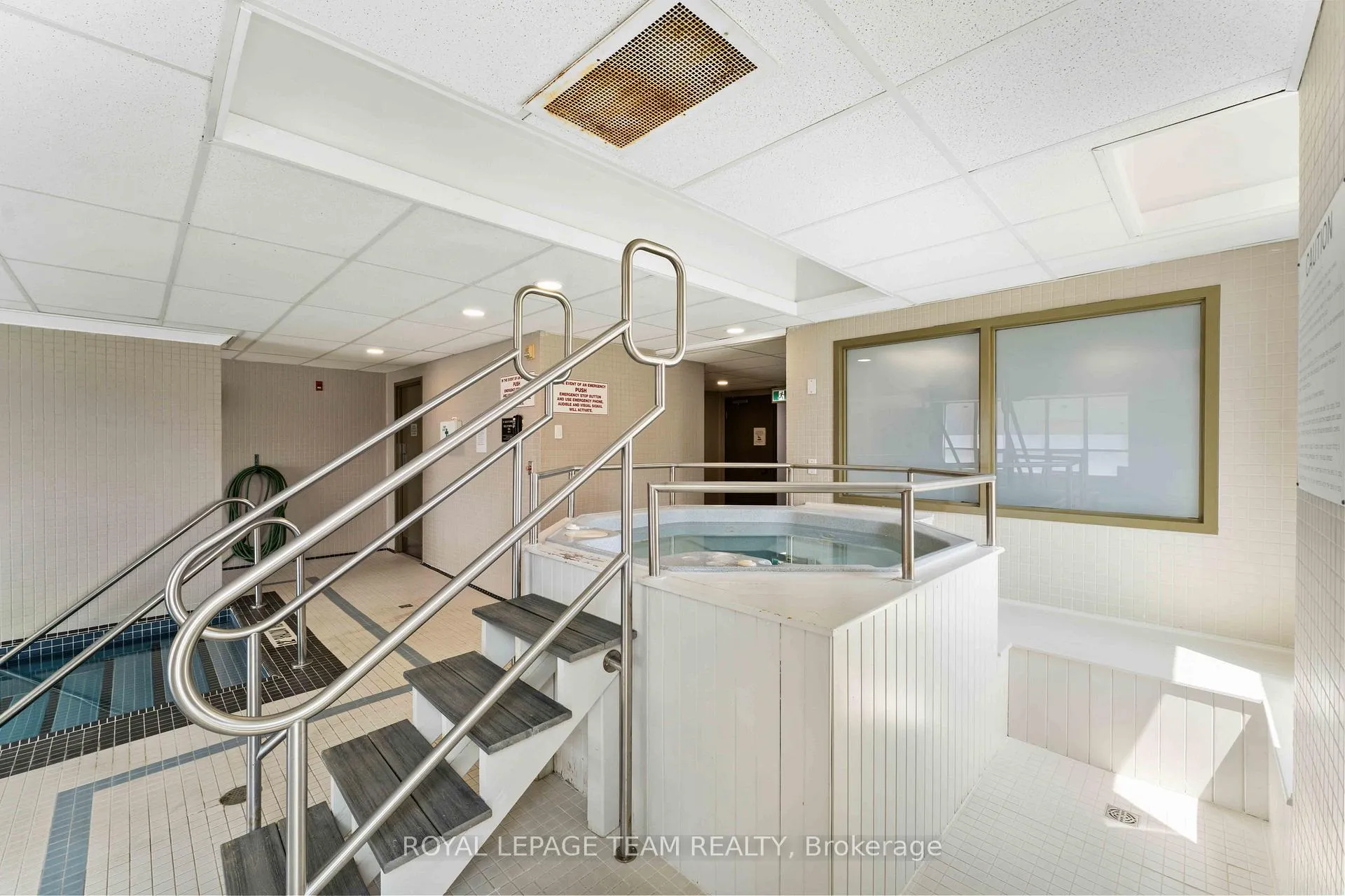 Photo 27 of Unit 801, 120 Grant Carman Drive, Ottawa, Borden Farm/Stewart Farm/Carleton Heights/Parkwood Hills — HOMEH