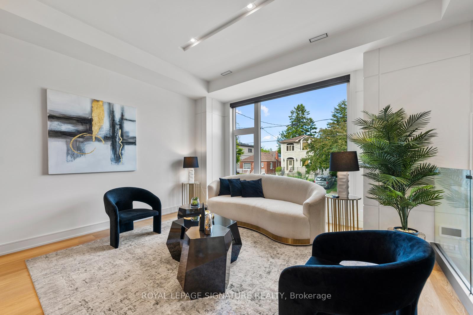 Photo 7 of 78 St Hubert Avenue, Toronto, East York — HOMEH