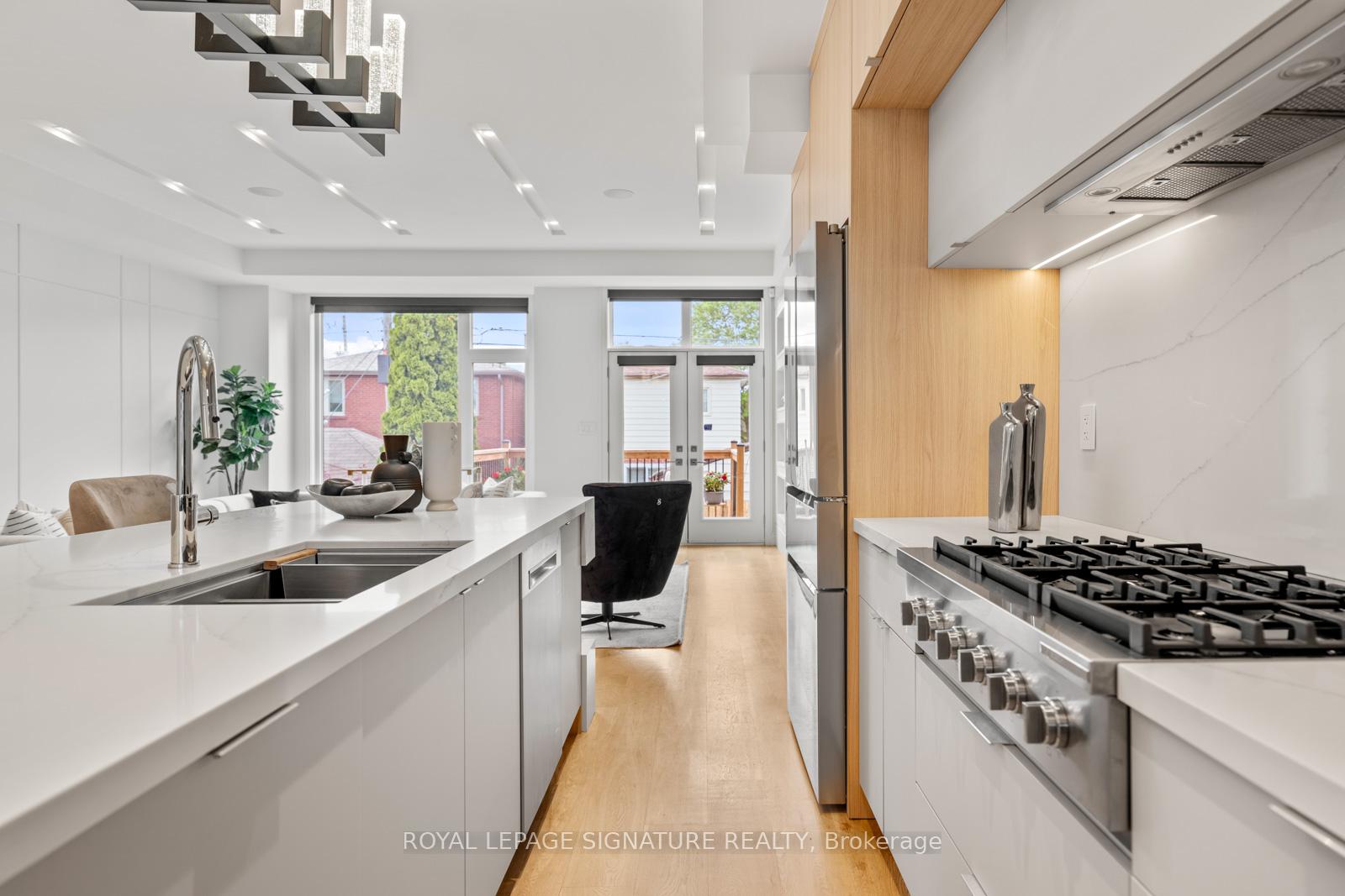 Photo 18 of 78 St Hubert Avenue, Toronto, East York — HOMEH