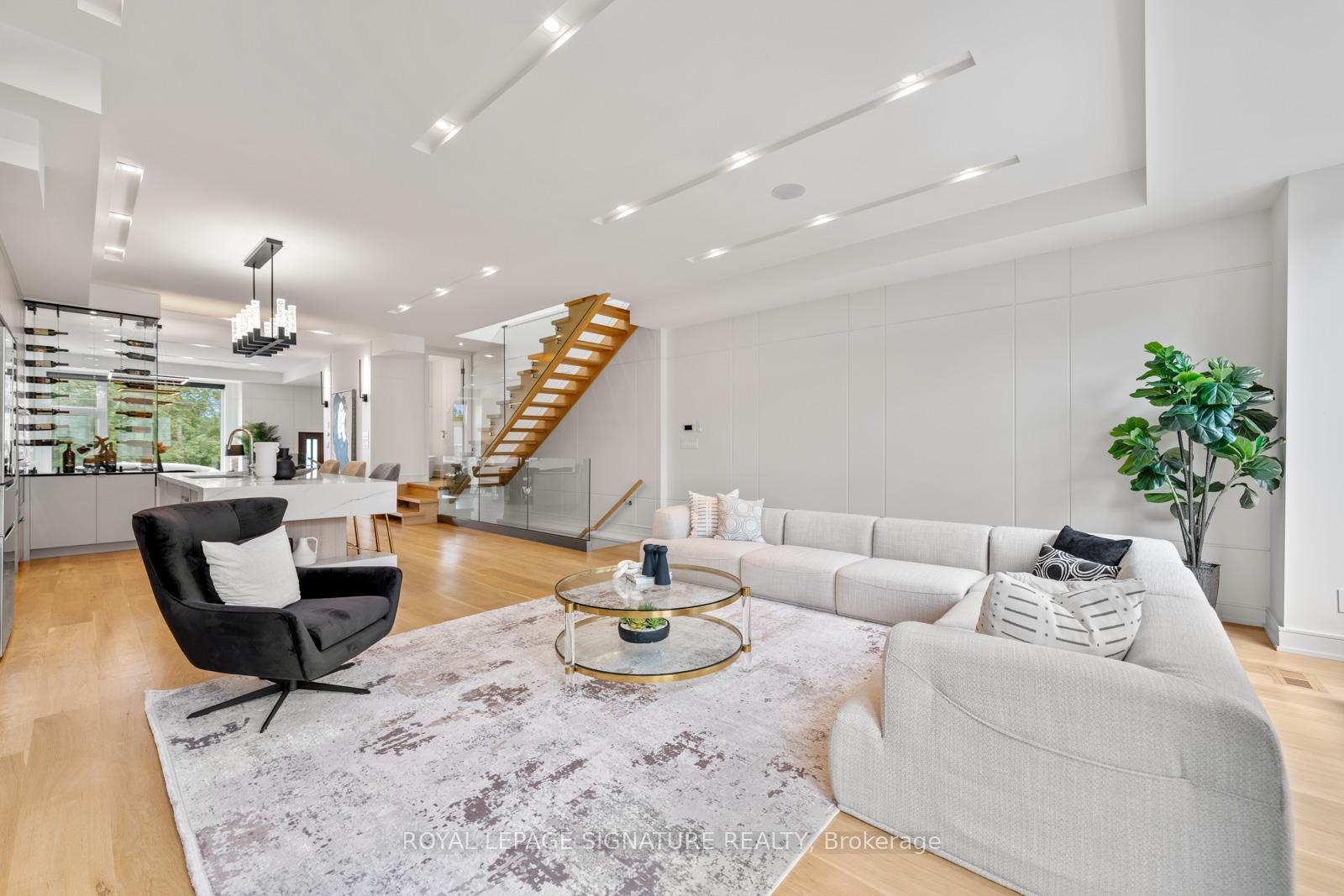 Photo 22 of 78 St Hubert Avenue, Toronto, East York — HOMEH