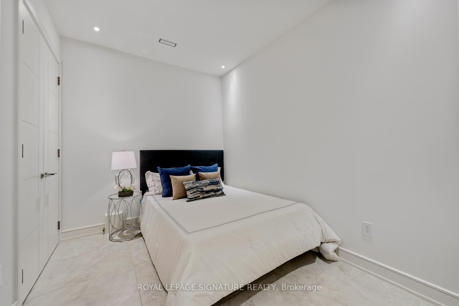 Photo 43 of 78 St Hubert Avenue, Toronto, East York — HOMEH