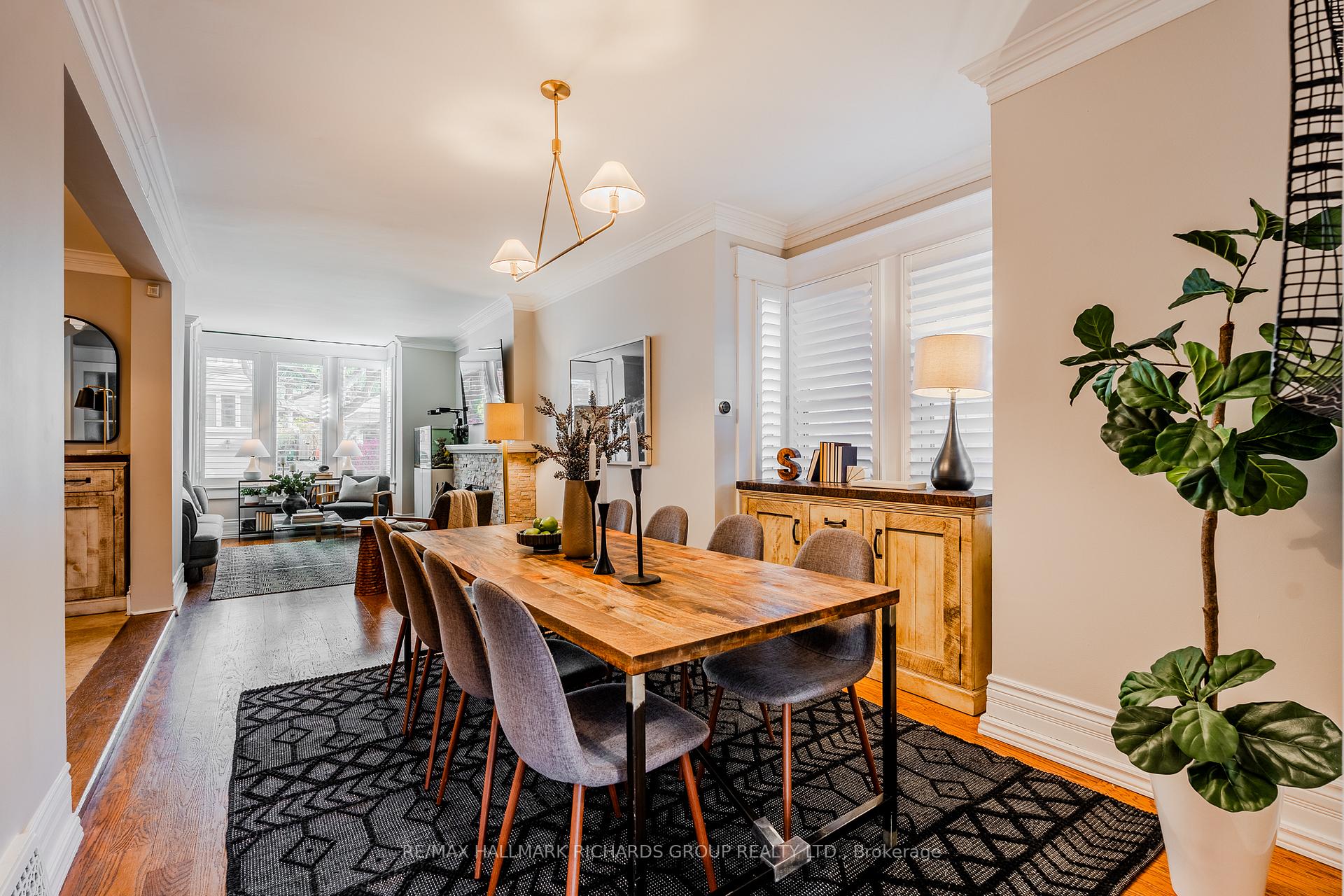 Photo 7 of 310 Lee Avenue, Toronto, The Beaches — HOMEH