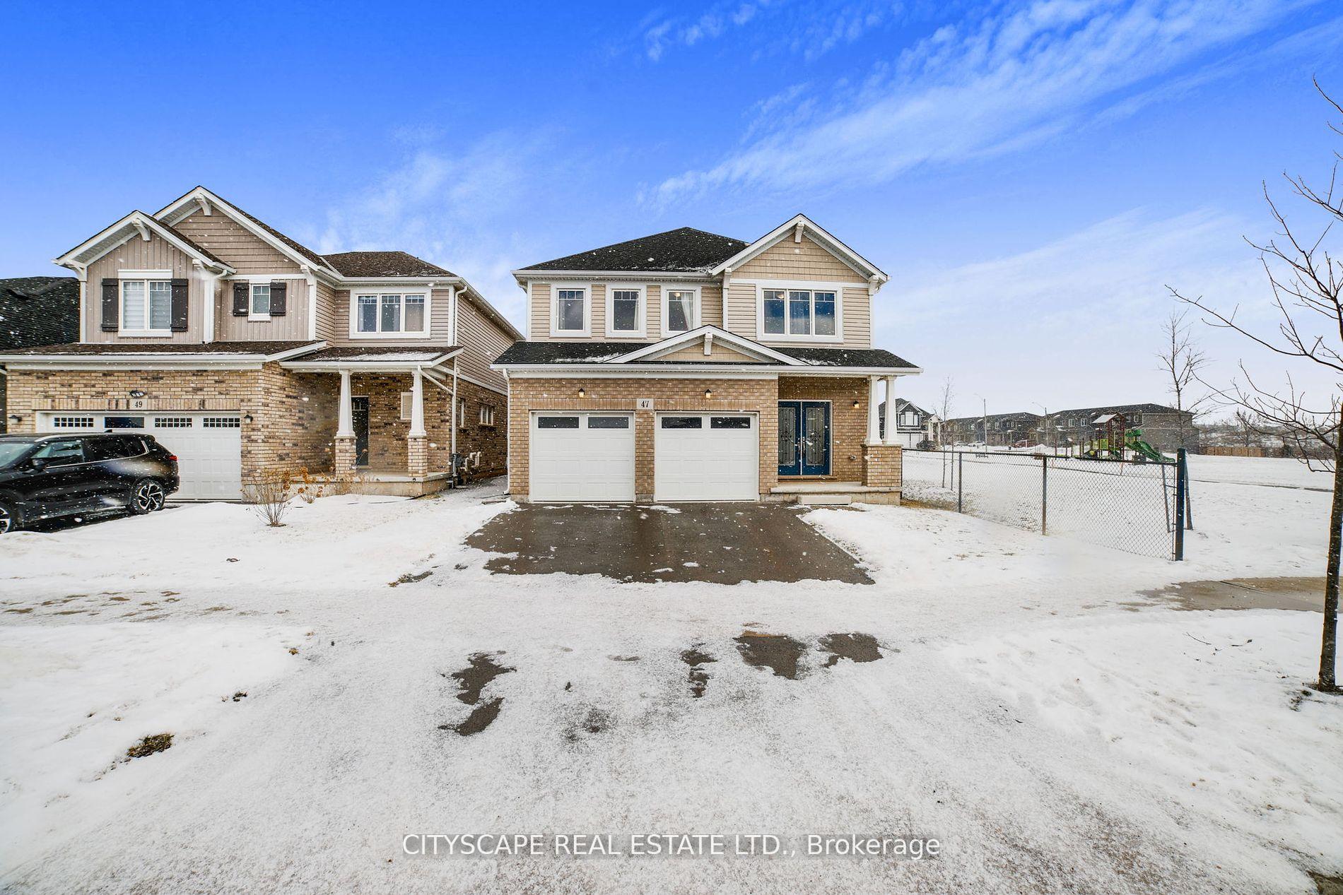 Photo 3 of 47 Bowman Crescent, Thorold, Hurricane/Merrittville — HOMEH