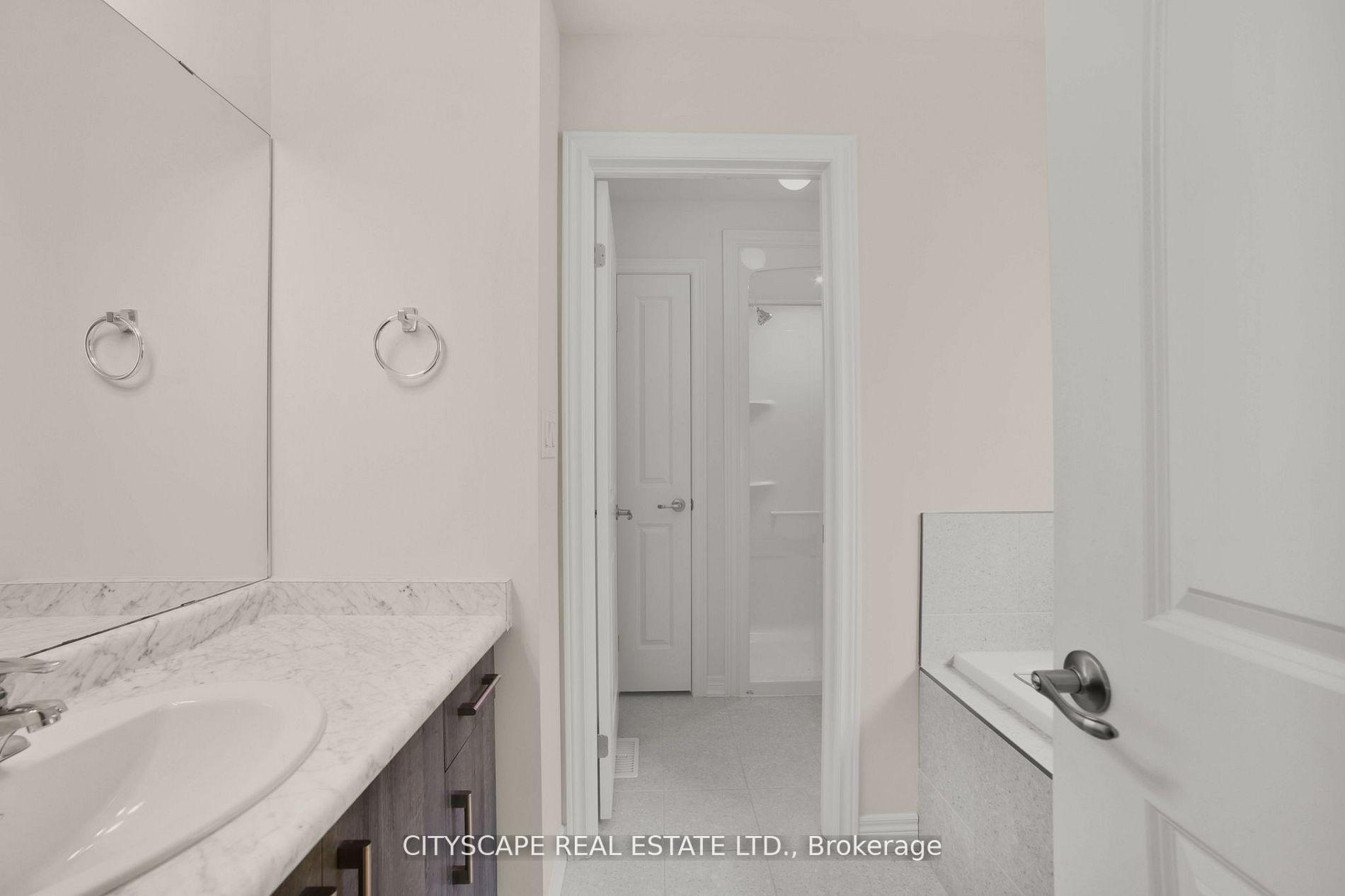 Photo 35 of 47 Bowman Crescent, Thorold, Hurricane/Merrittville — HOMEH