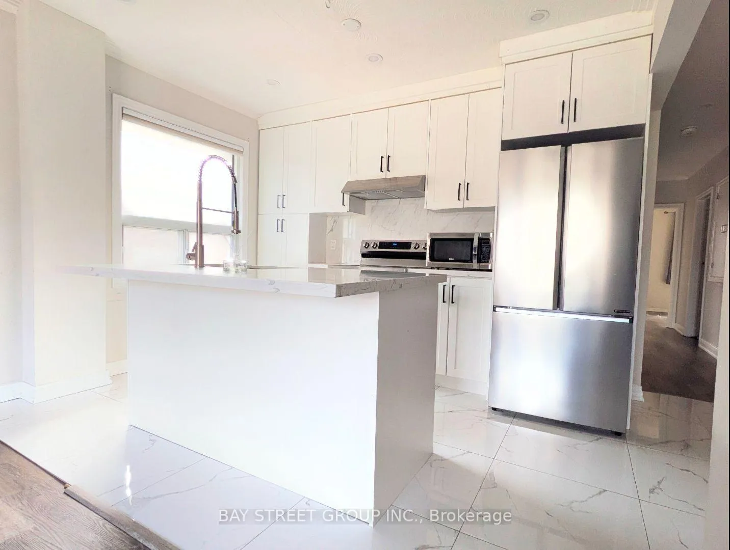 Photo 8 of Unit MAIN, 8 Storey Crescent, Etobicoke, Eringate-Centennial-West Deane — HOMEH
