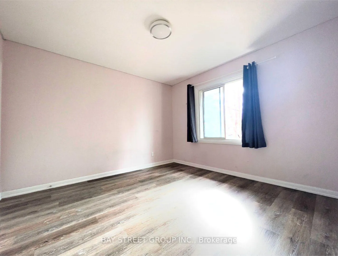 Photo 12 of Unit MAIN, 8 Storey Crescent, Etobicoke, Eringate-Centennial-West Deane — HOMEH