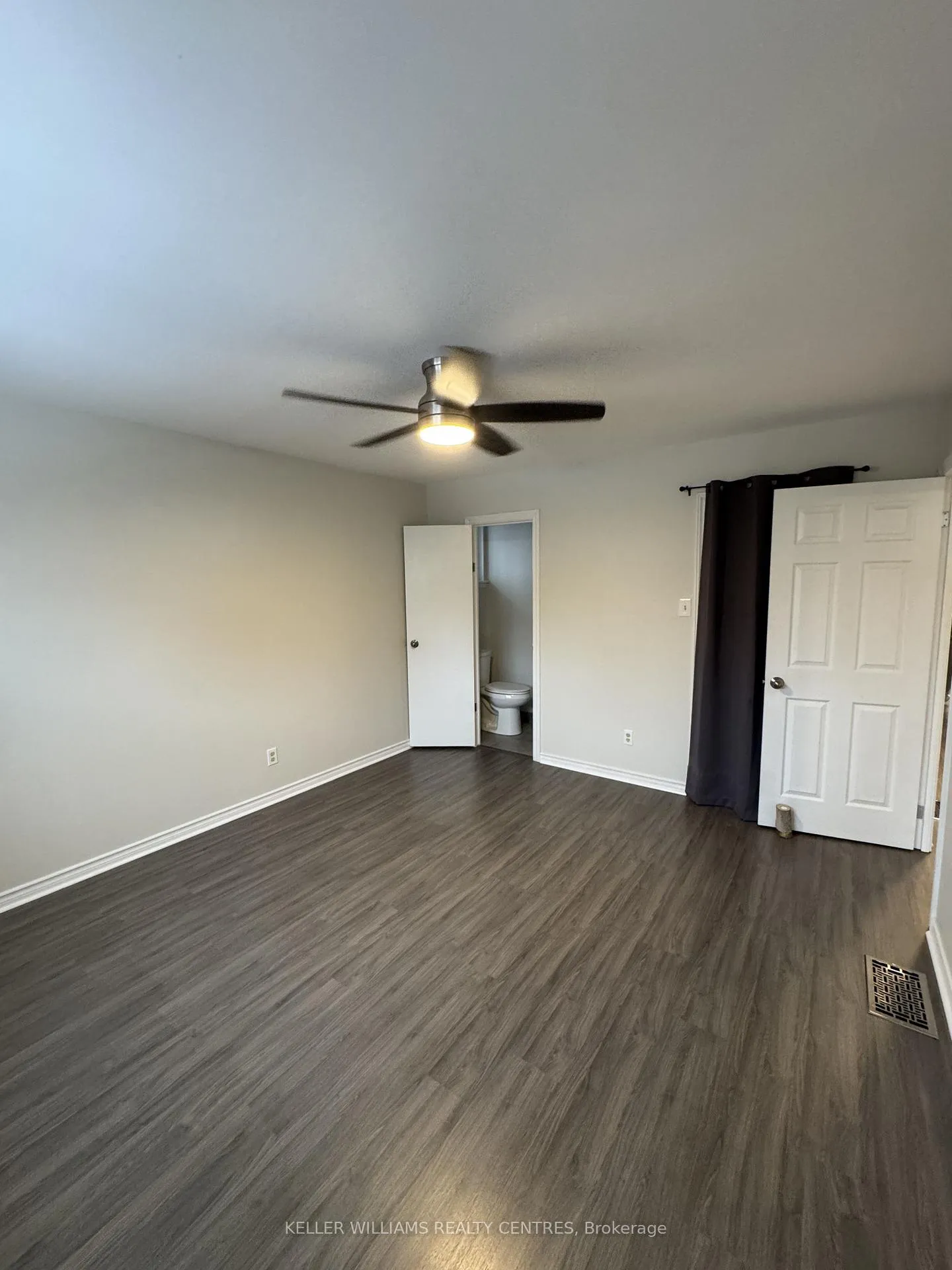 Photo 18 of Unit Main, 691 Irwin Crescent, Newmarket, Huron Heights-Leslie Valley — HOMEH
