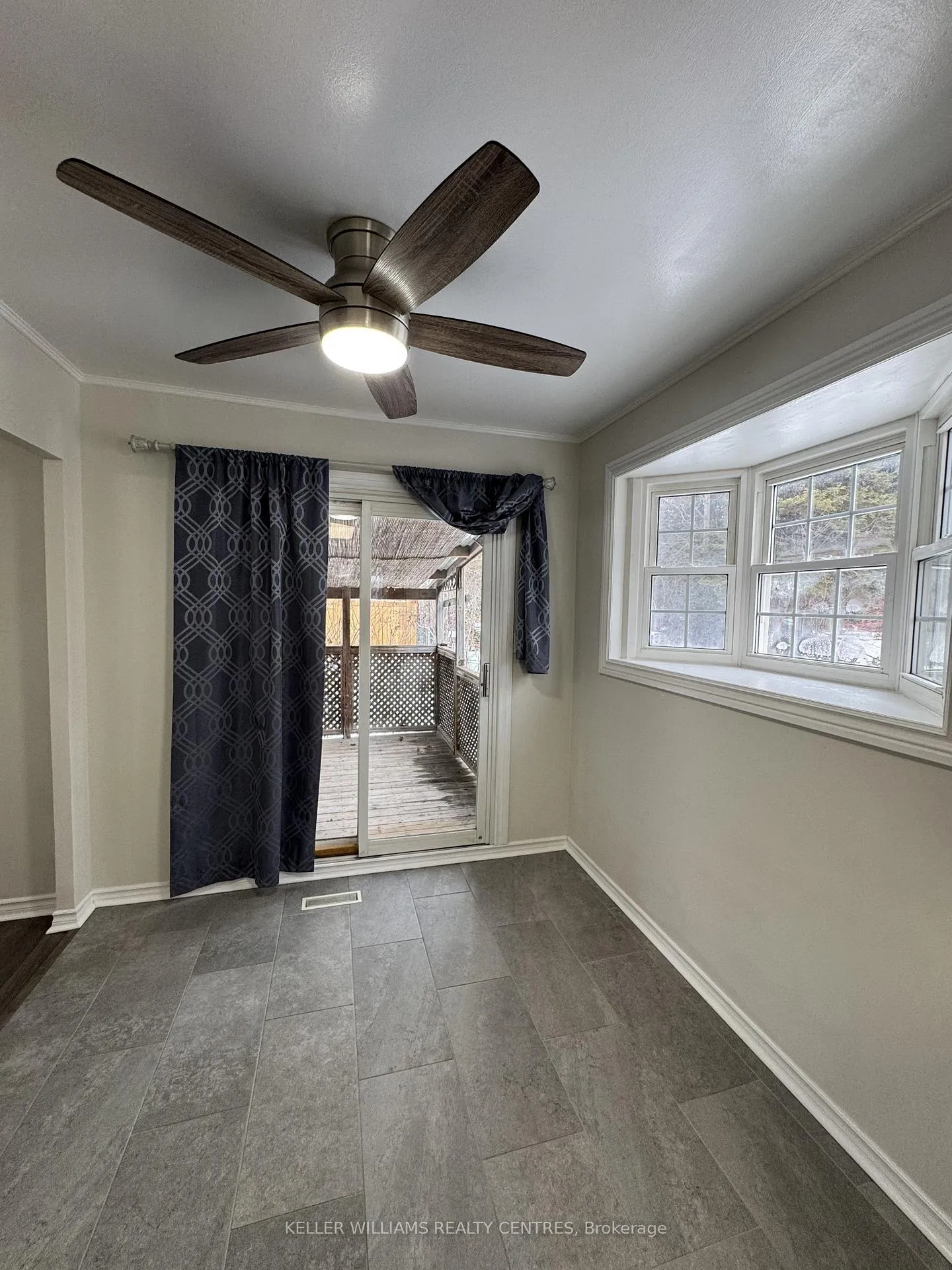 Photo 19 of Unit Main, 691 Irwin Crescent, Newmarket, Huron Heights-Leslie Valley — HOMEH