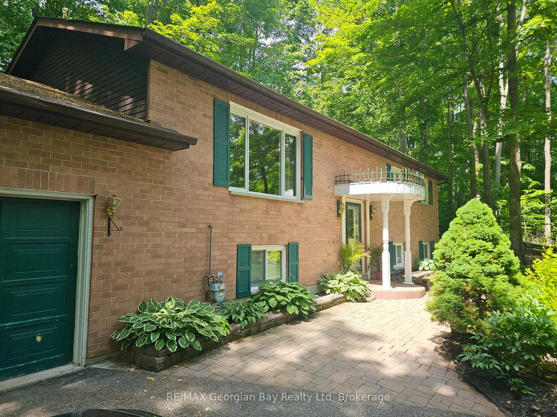 Photo 6 of 31 Lakeview Crescent, Tiny, Rural Tiny — HOMEH