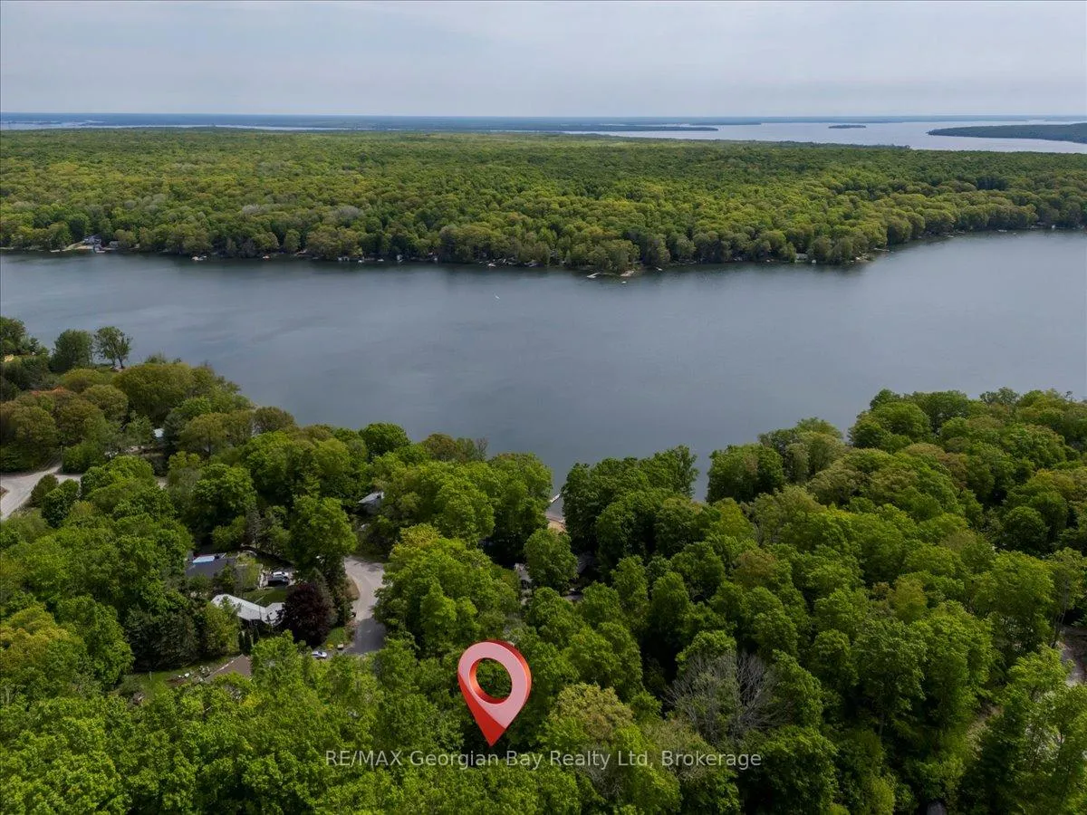 Photo 41 of 31 Lakeview Crescent, Tiny, Rural Tiny — HOMEH