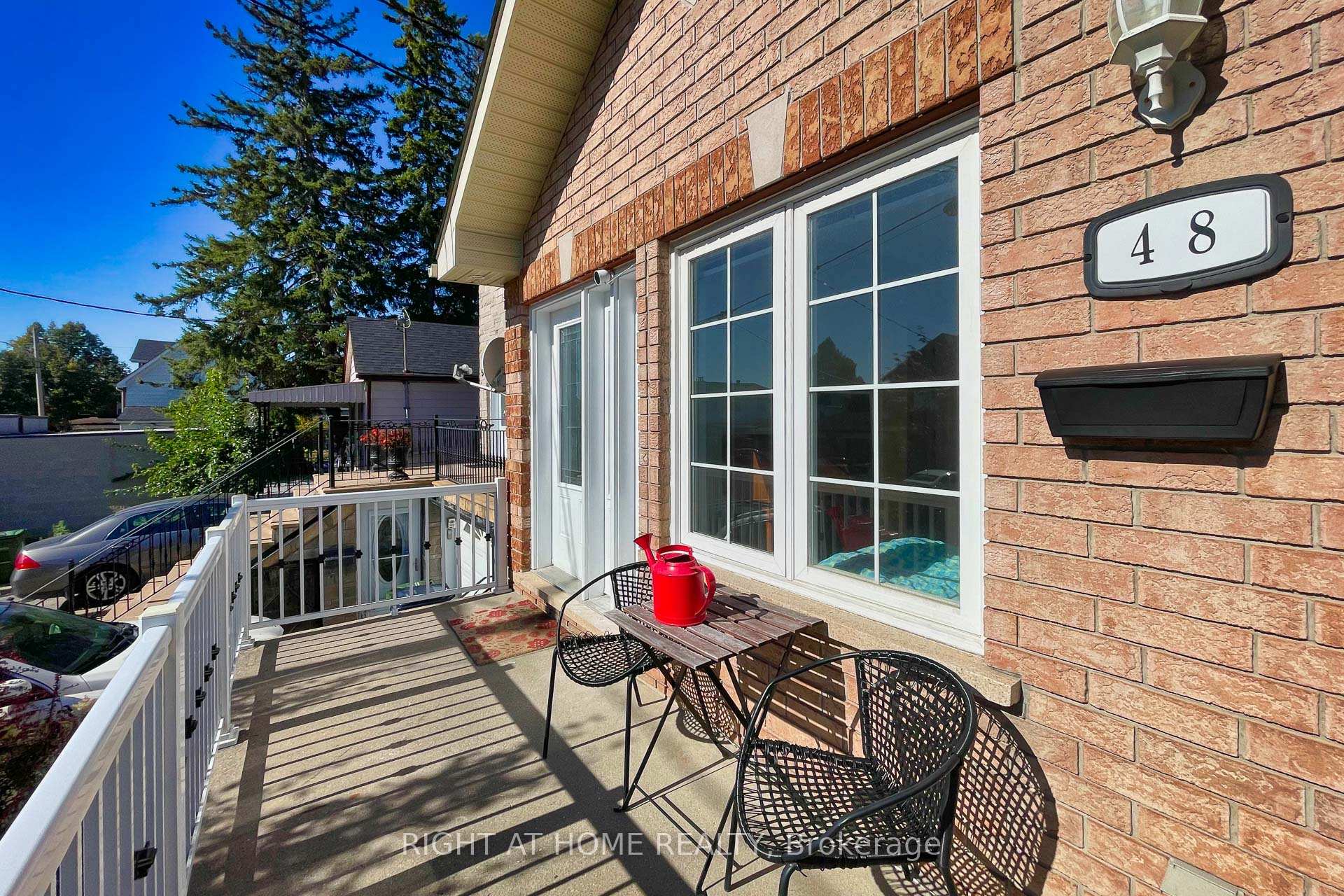 Photo 2 of 48 Hanson Road, Toronto, Oakwood Village — HOMEH