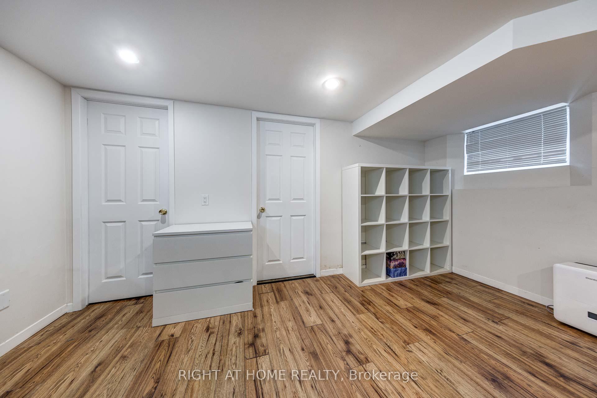 Photo 14 of 48 Hanson Road, Toronto, Oakwood Village — HOMEH
