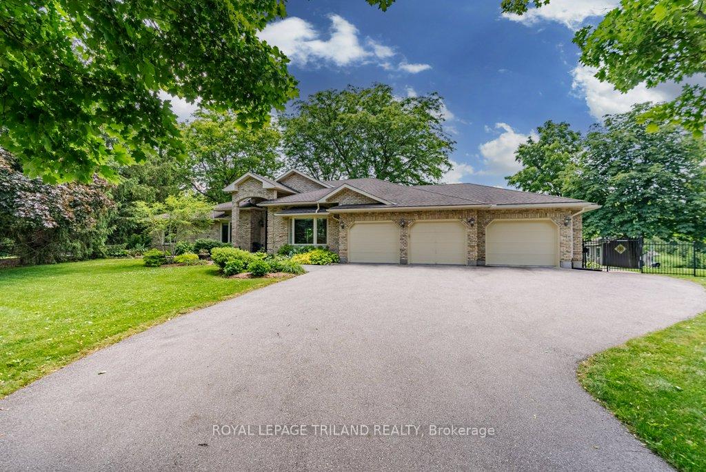 Photo 2 of 3045 Catherine Street, Thames Centre, Rural Thames Centre — HOMEH
