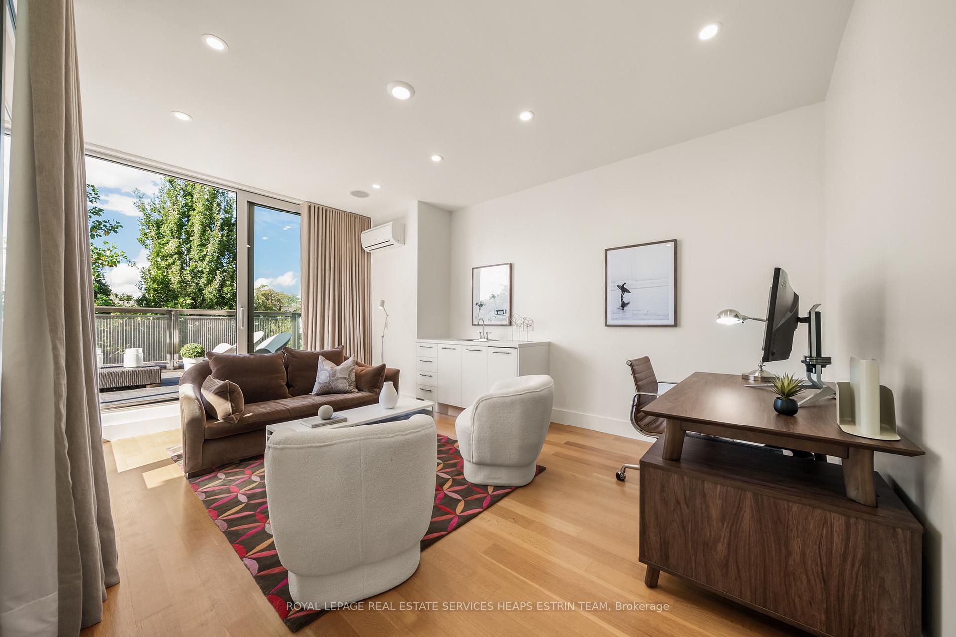 Photo 32 of 102 Robert Street, Toronto, University — HOMEH