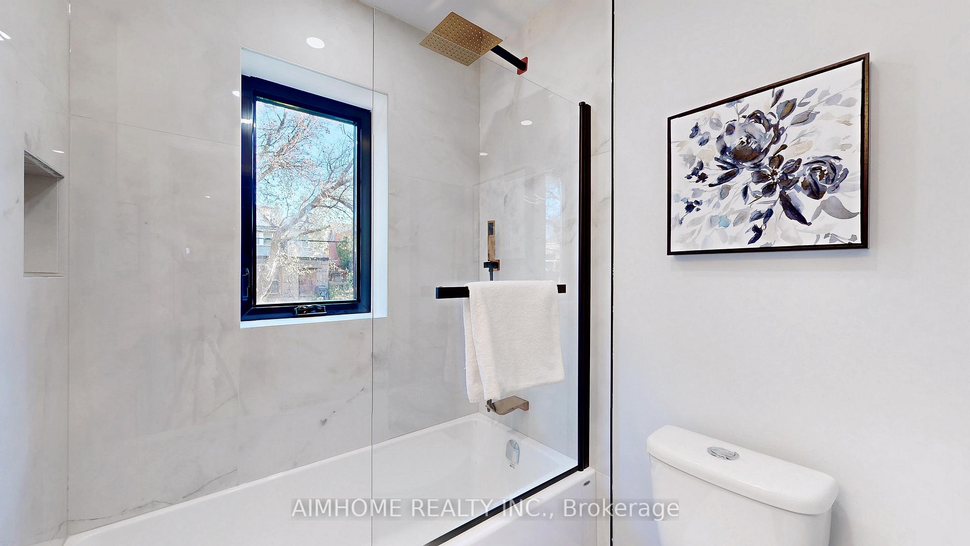 Photo 27 of 43 Highfield Road, Toronto, Greenwood-Coxwell — HOMEH