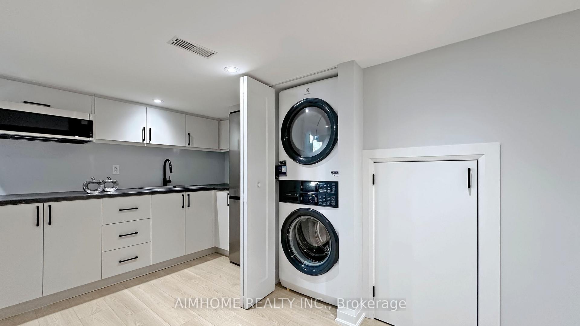 Photo 33 of 43 Highfield Road, Toronto, Greenwood-Coxwell — HOMEH