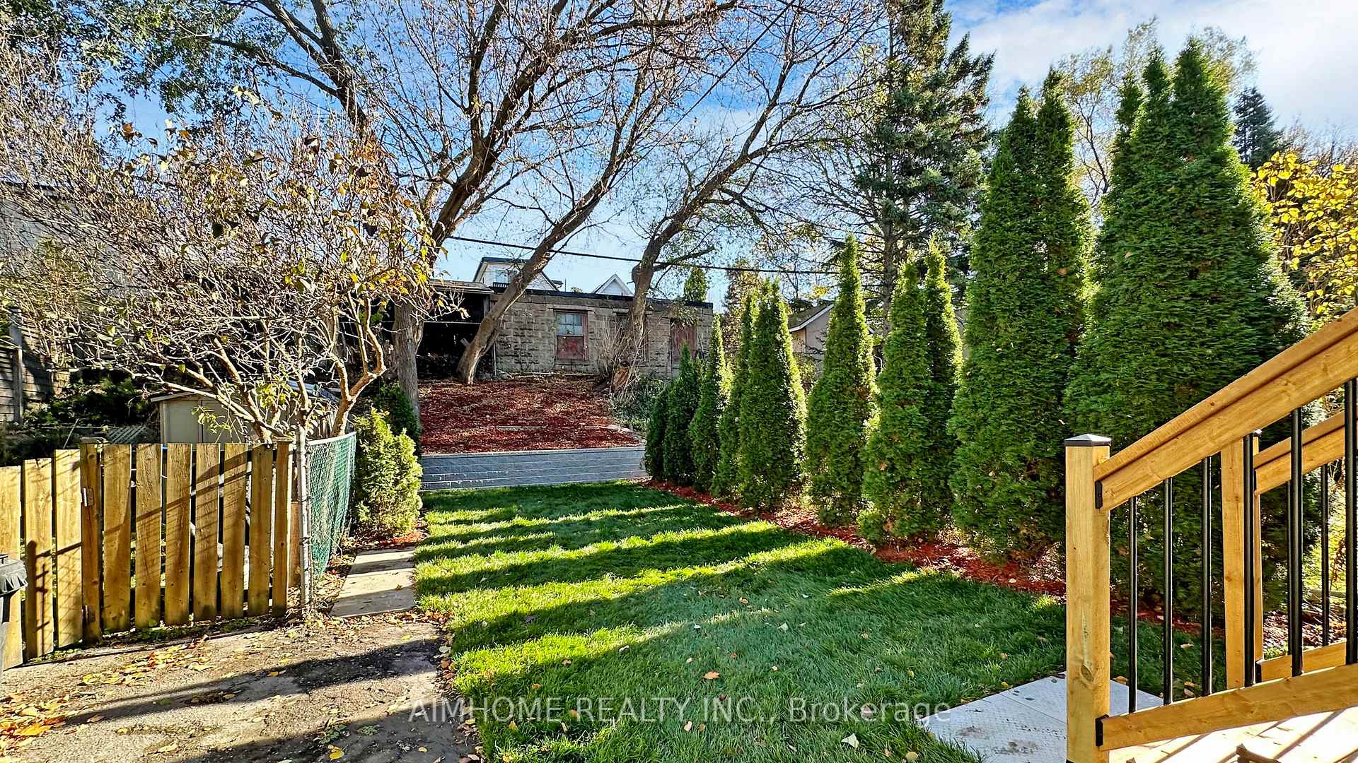 Photo 40 of 43 Highfield Road, Toronto, Greenwood-Coxwell — HOMEH