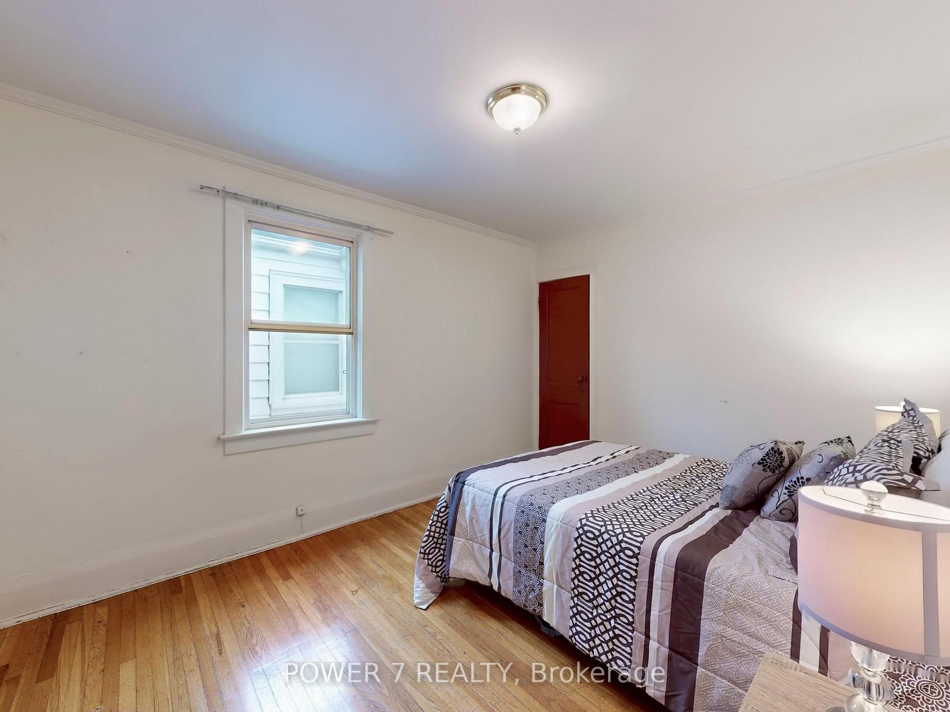 Photo 23 of 608 Milverton Boulevard, Toronto, Danforth — HOMEH