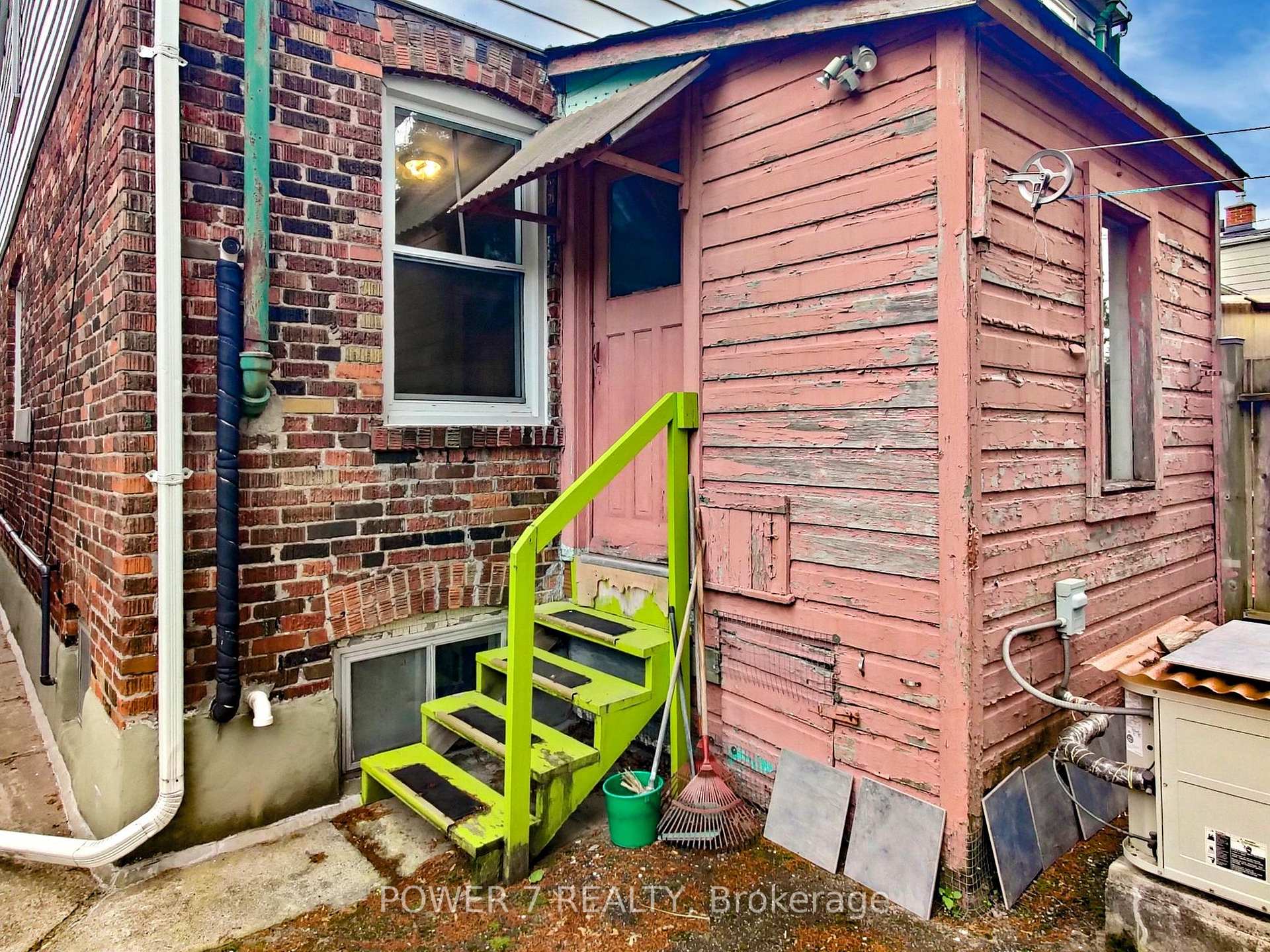 Photo 30 of 608 Milverton Boulevard, Toronto, Danforth — HOMEH
