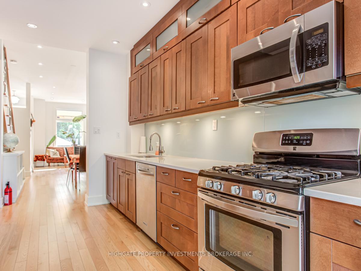 Photo 14 of 97 Jersey Avenue, Toronto, Palmerston-Little Italy — HOMEH