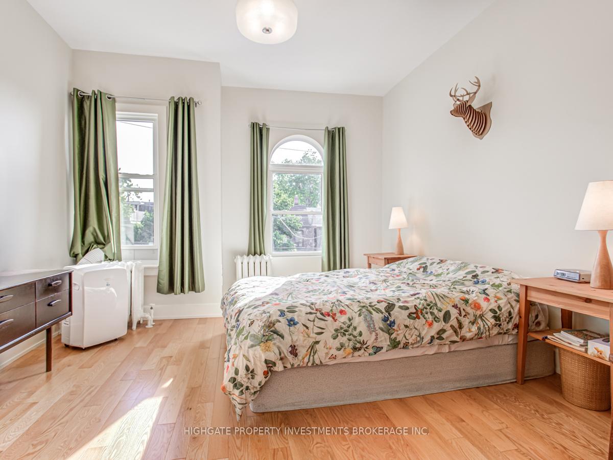 Photo 16 of 97 Jersey Avenue, Toronto, Palmerston-Little Italy — HOMEH
