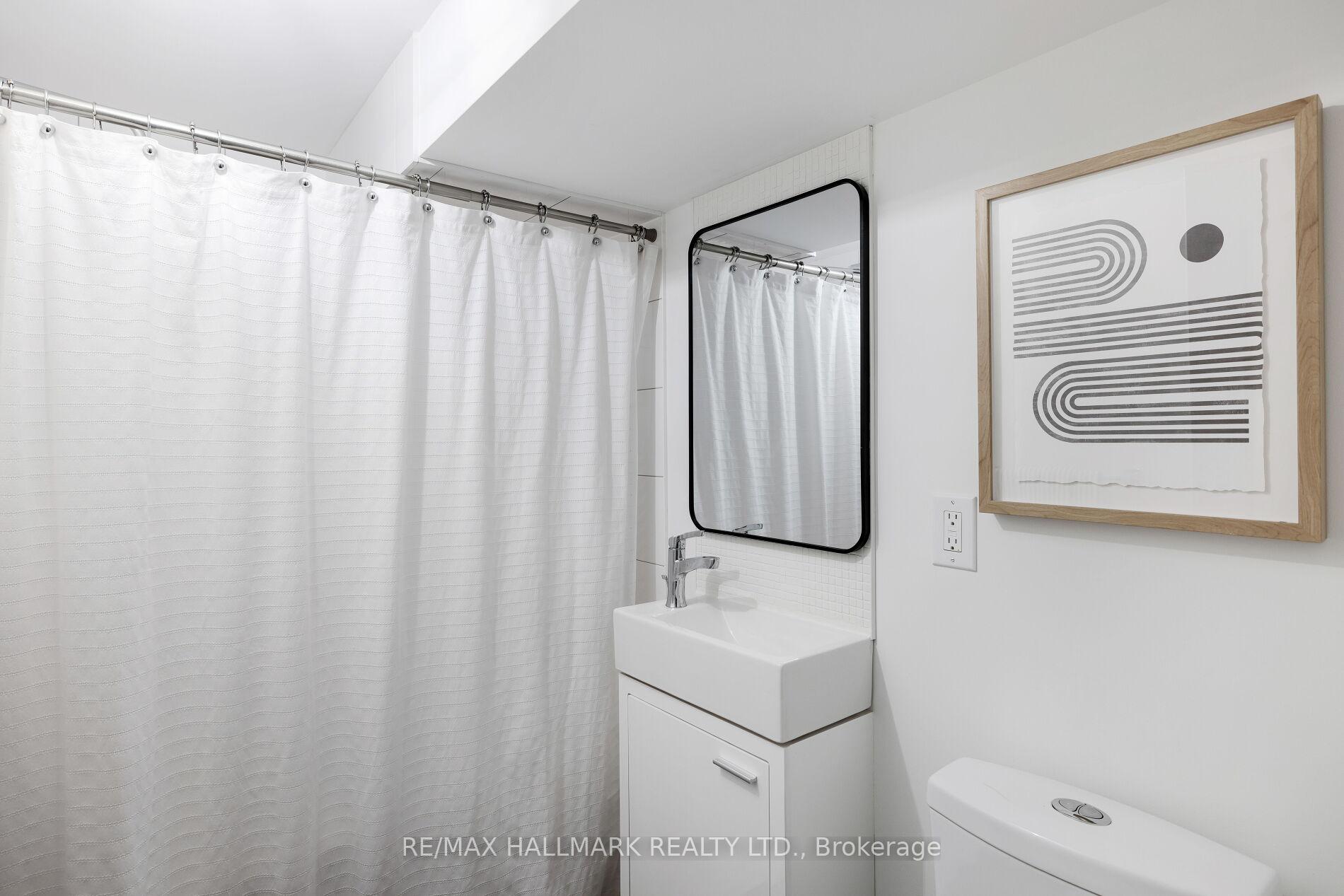 Photo 33 of 146 Lee Avenue, Toronto, The Beaches — HOMEH
