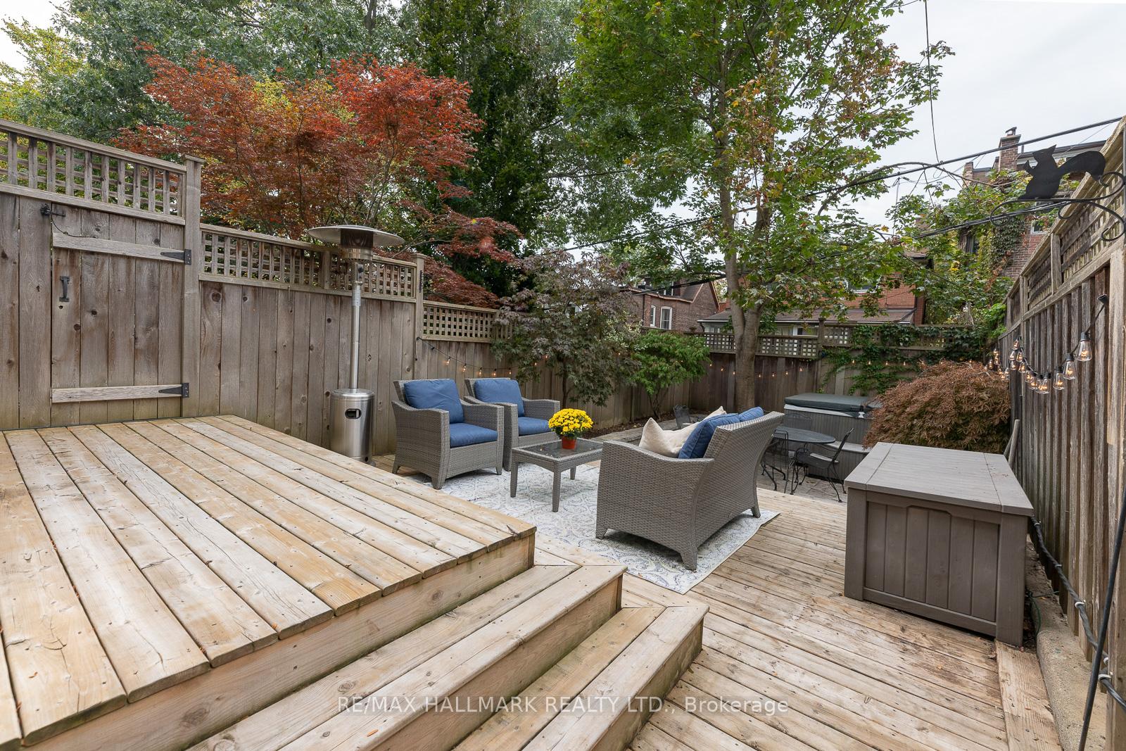 Photo 36 of 146 Lee Avenue, Toronto, The Beaches — HOMEH