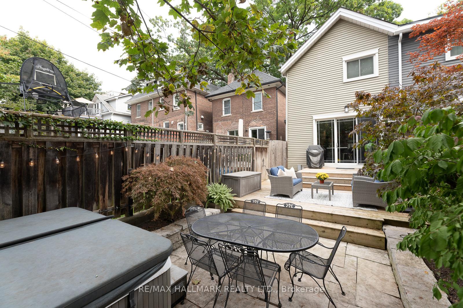 Photo 38 of 146 Lee Avenue, Toronto, The Beaches — HOMEH