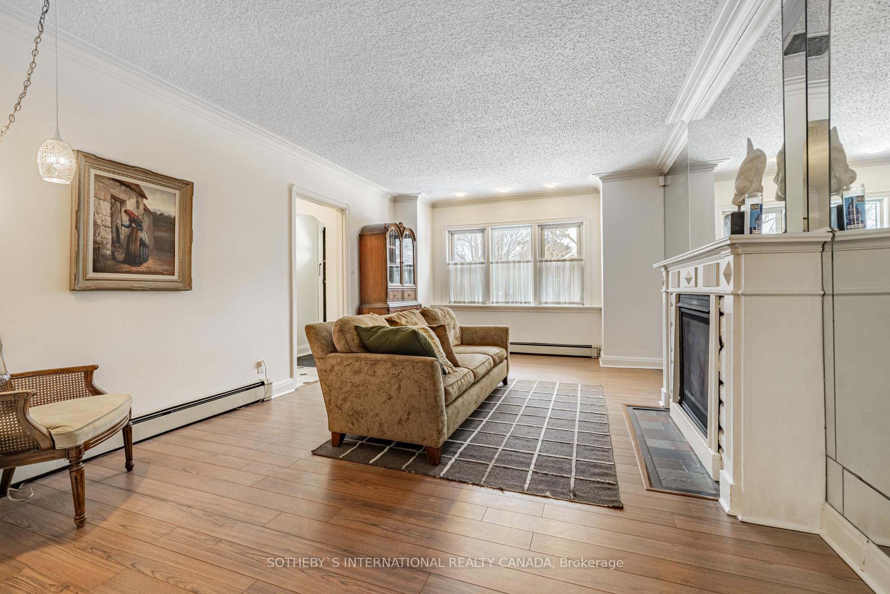 Photo 6 of 56 Park Hill Road, Toronto, Forest Hill North — HOMEH