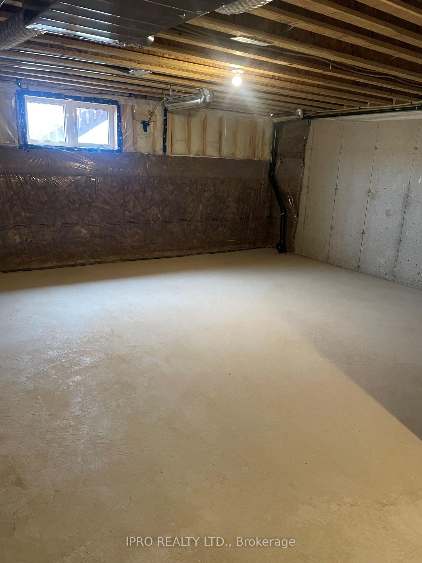 Photo 12 of 15 Peach Drive, Thorold, Rolling Meadows — HOMEH