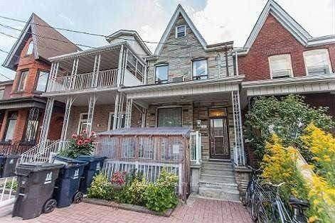 Front of Unit 2nd&3rd, 26 Lippincott Street