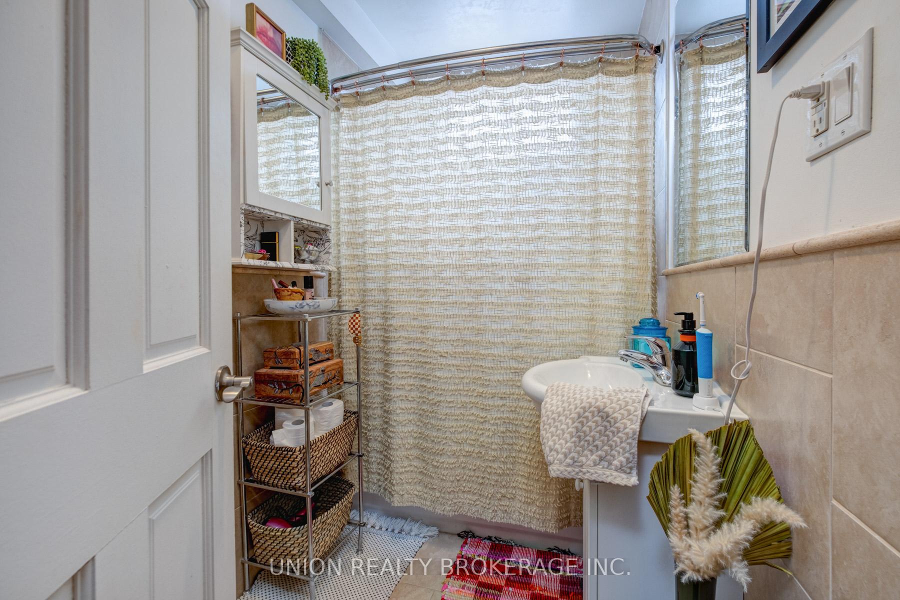 Photo 13 of Unit Main, 64 Hammersmith Avenue, Toronto, The Beaches — HOMEH