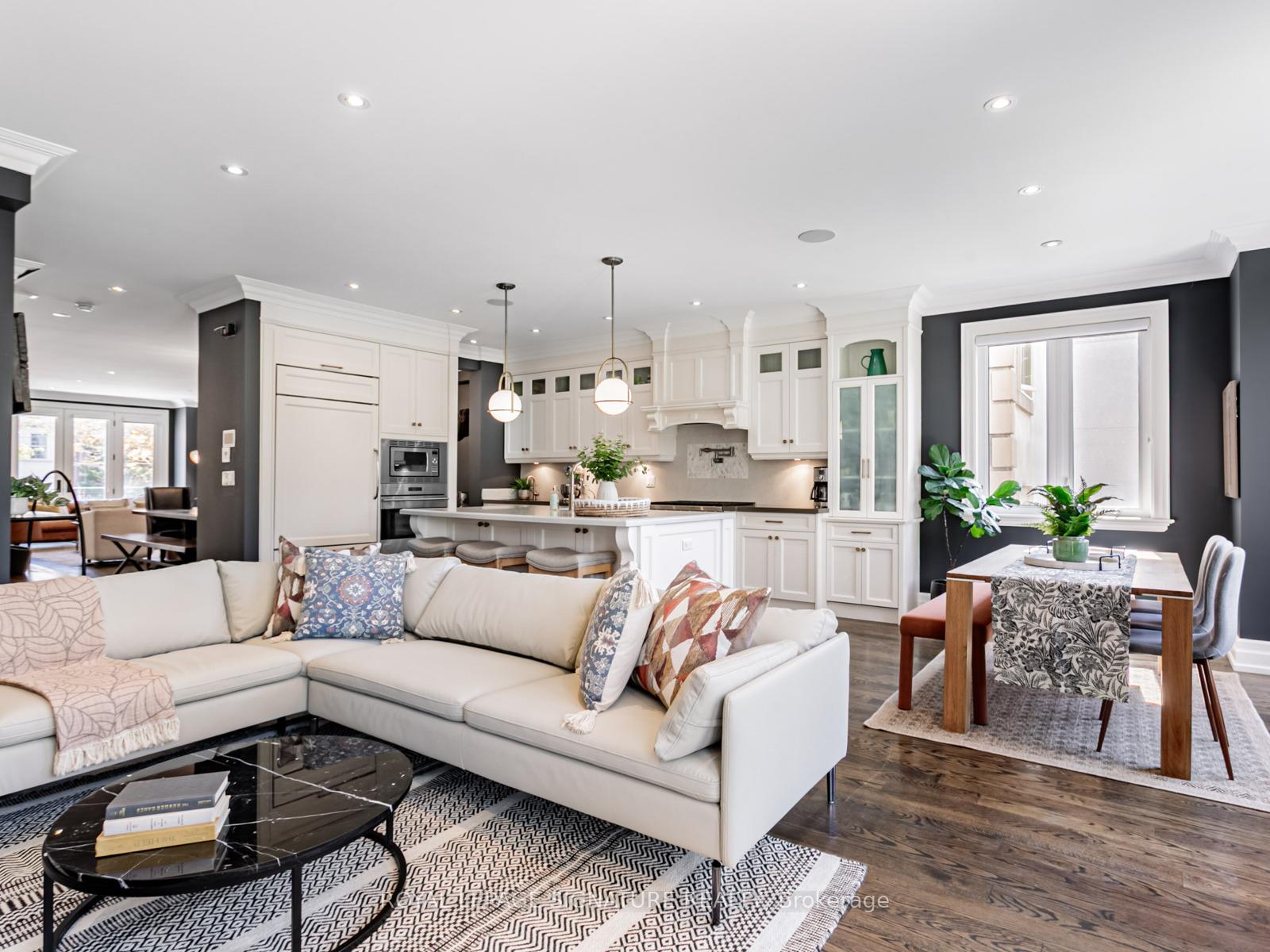 Photo 12 of 198 Brooke Avenue, Toronto, Bedford Park-Nortown — HOMEH
