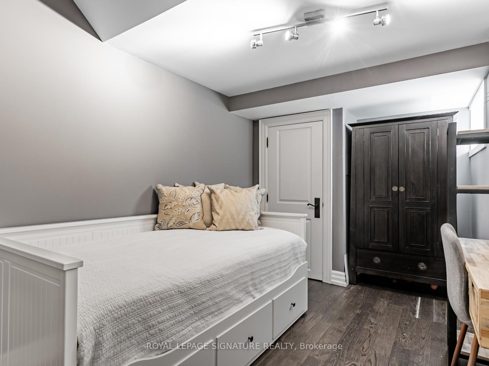 Photo 25 of 198 Brooke Avenue, Toronto, Bedford Park-Nortown — HOMEH