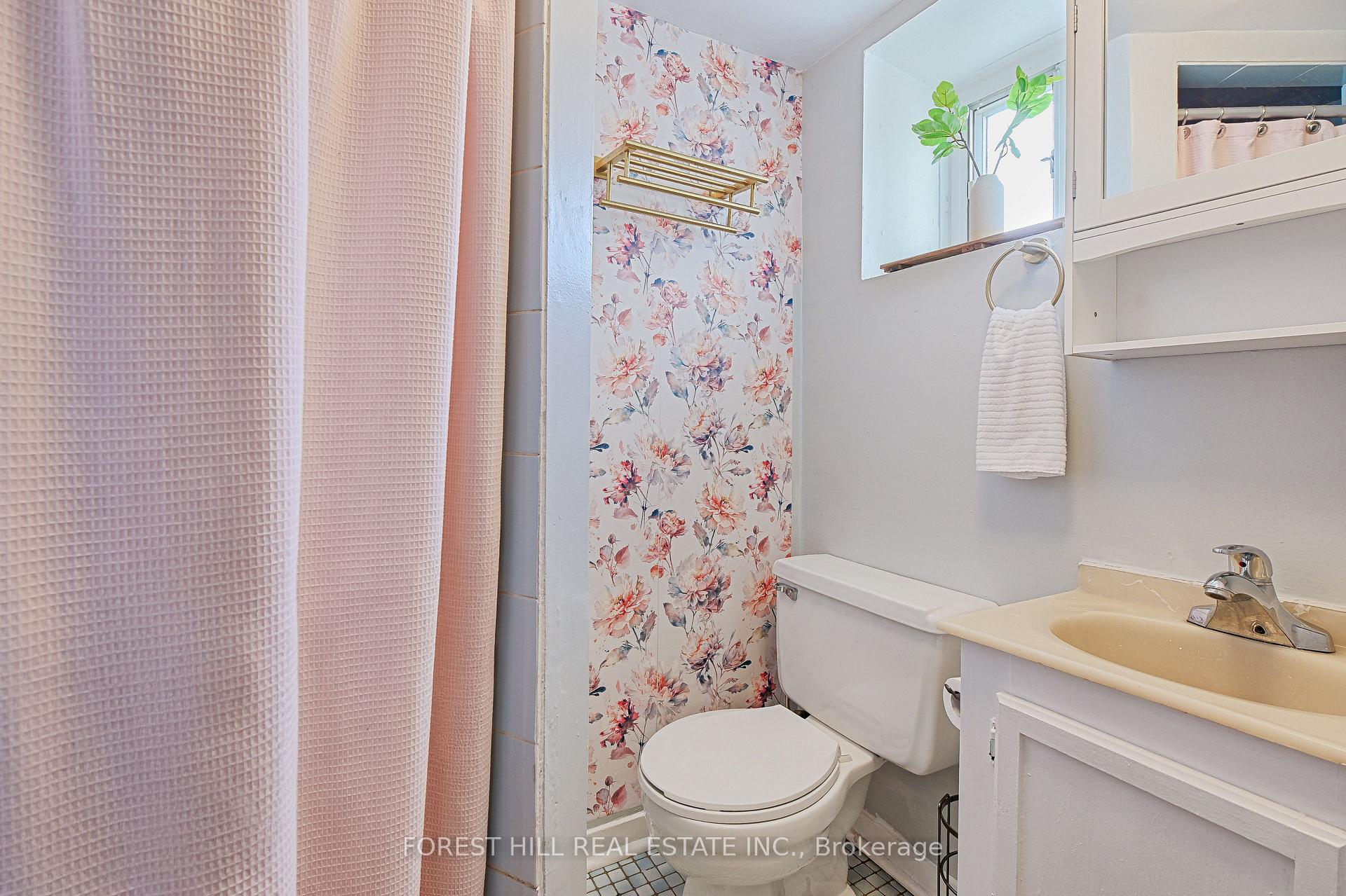 Photo 29 of 254 Sterling Road, Toronto, Dufferin Grove — HOMEH