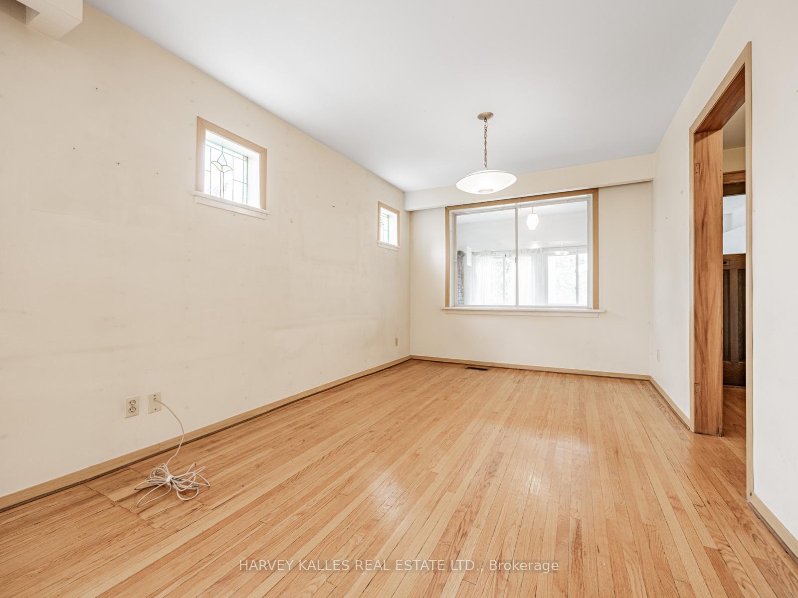 Photo 6 of 71 Mortimer Avenue, Toronto, Broadview North — HOMEH