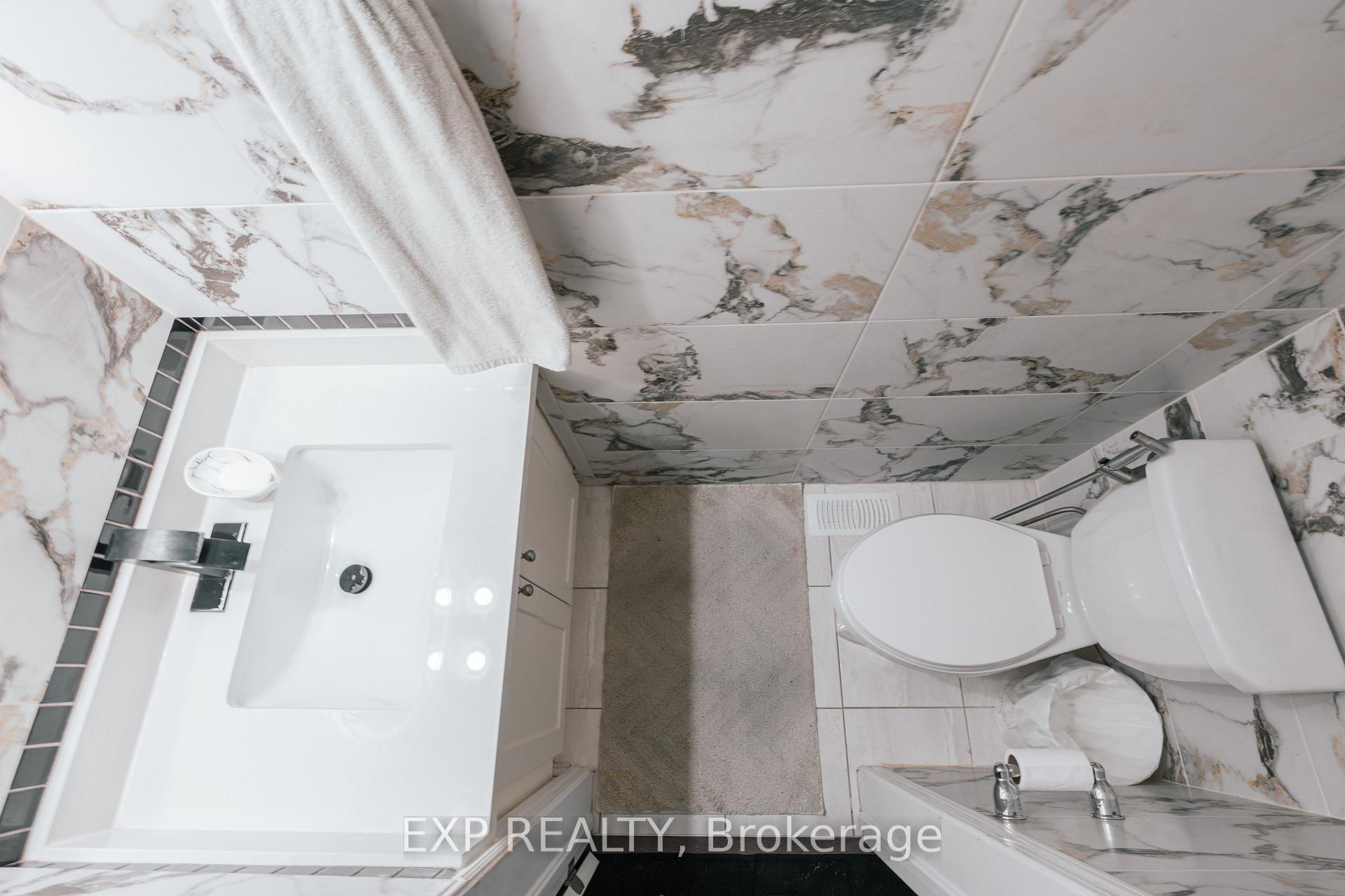 Photo 25 of 15 Fusilier Drive, Scarborough, Clairlea-Birchmount — HOMEH
