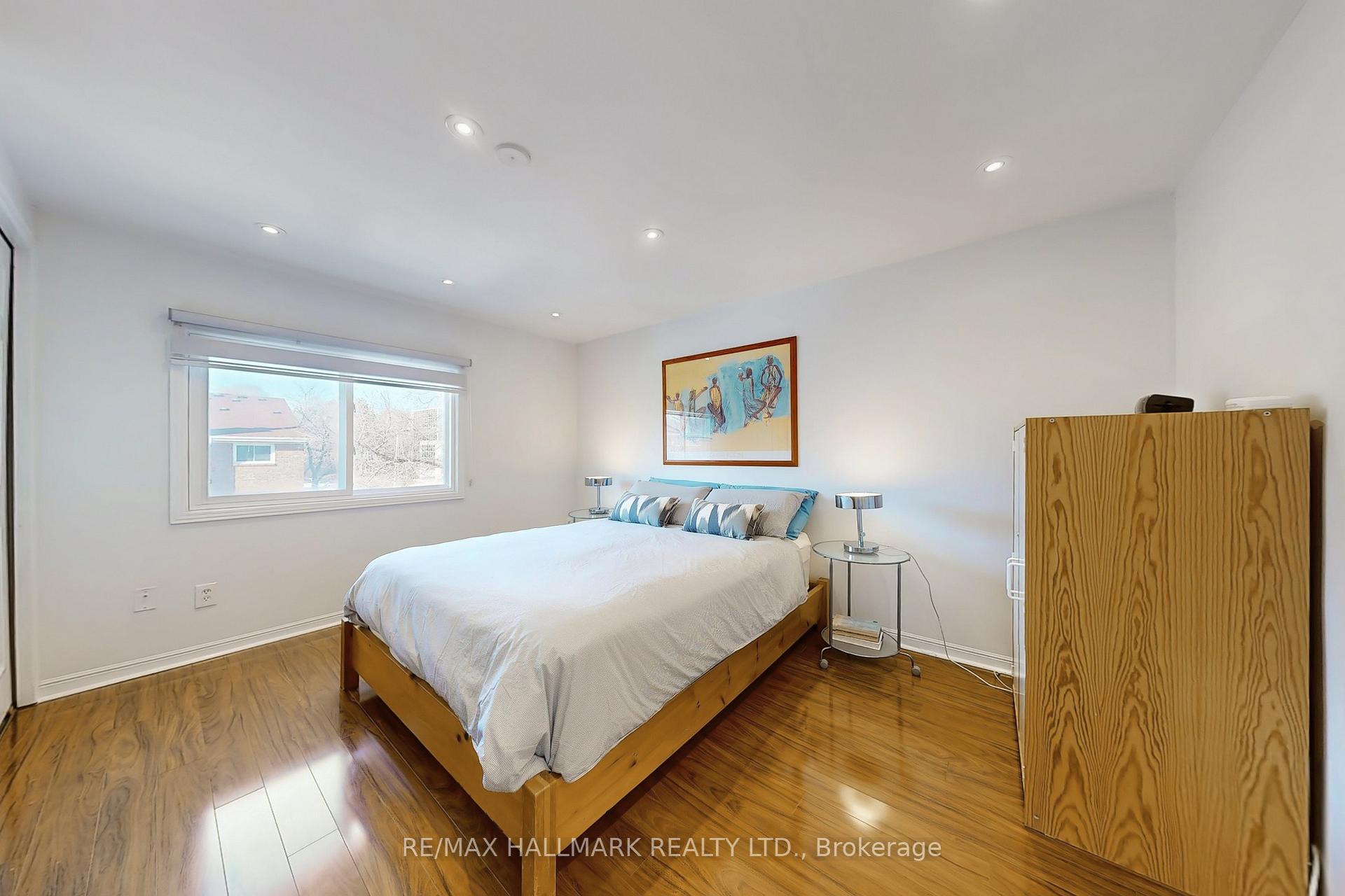 Photo 31 of 38 Torbrick Road, Toronto, Greenwood-Coxwell — HOMEH