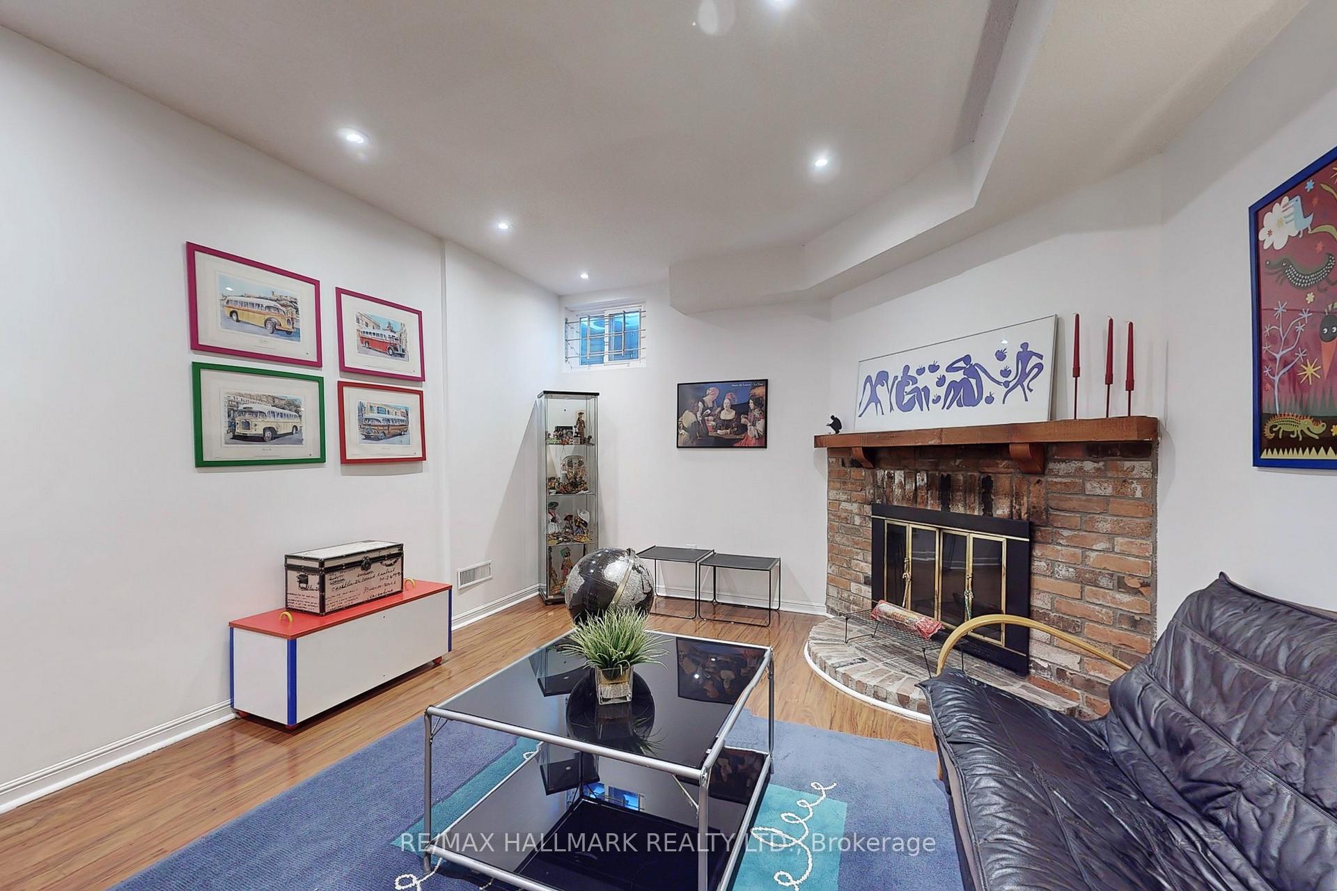 Photo 36 of 38 Torbrick Road, Toronto, Greenwood-Coxwell — HOMEH