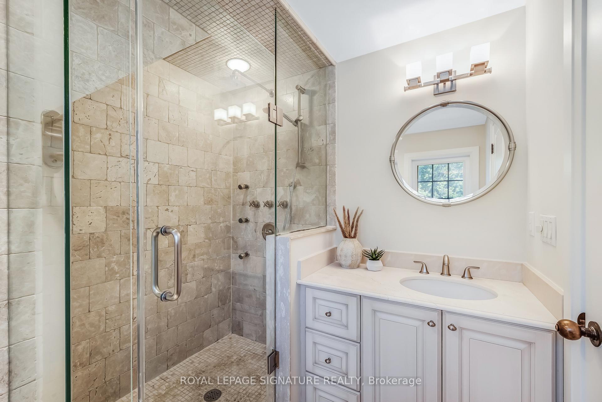 Photo 1 of 15 Ashall Boulevard, Toronto, O'Connor-Parkview — HOMEH