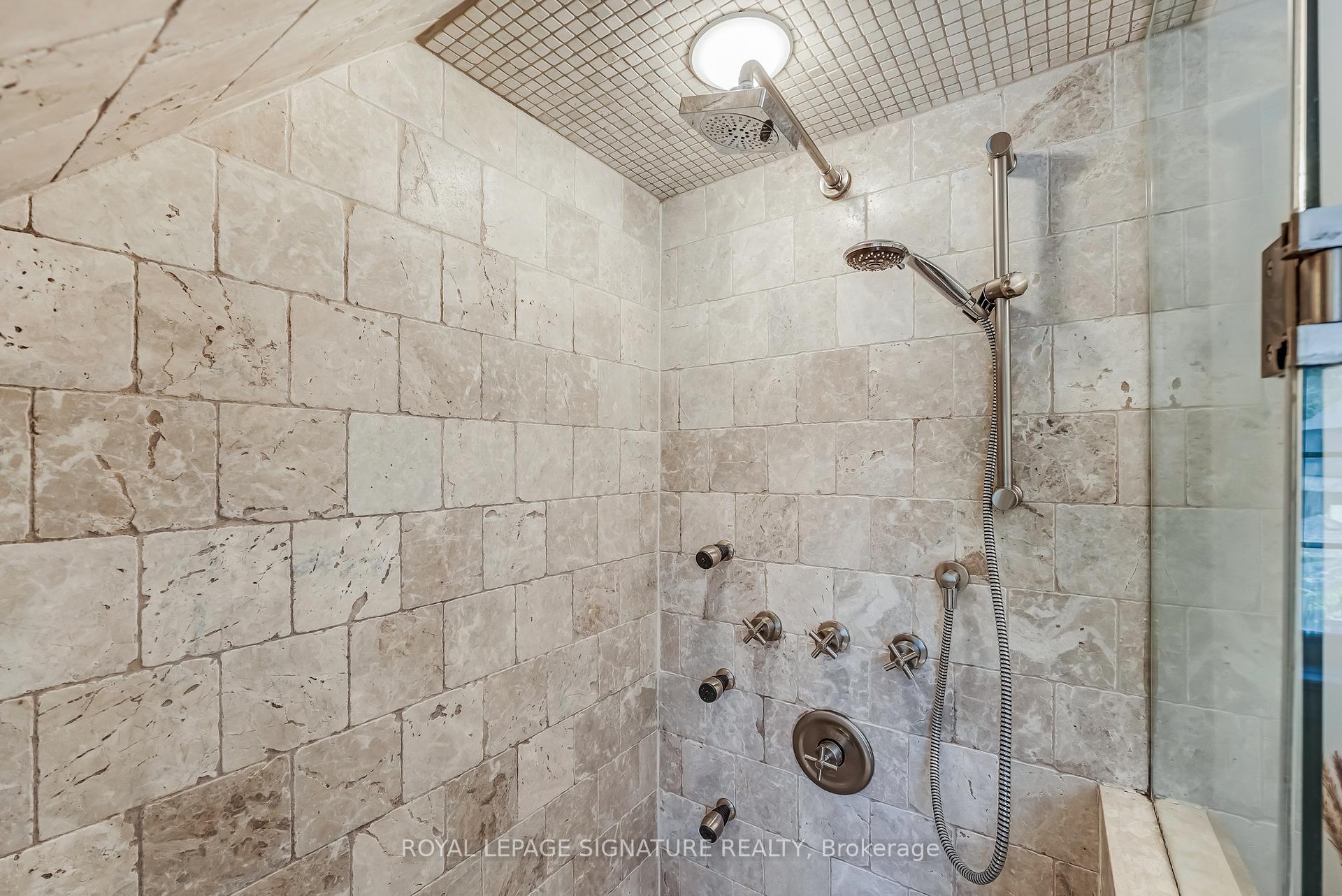 Photo 2 of 15 Ashall Boulevard, Toronto, O'Connor-Parkview — HOMEH