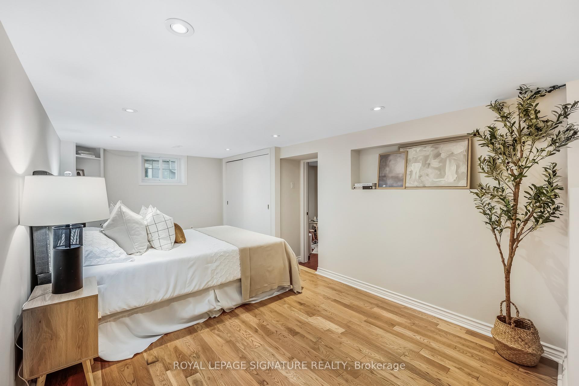 Photo 12 of 15 Ashall Boulevard, Toronto, O'Connor-Parkview — HOMEH