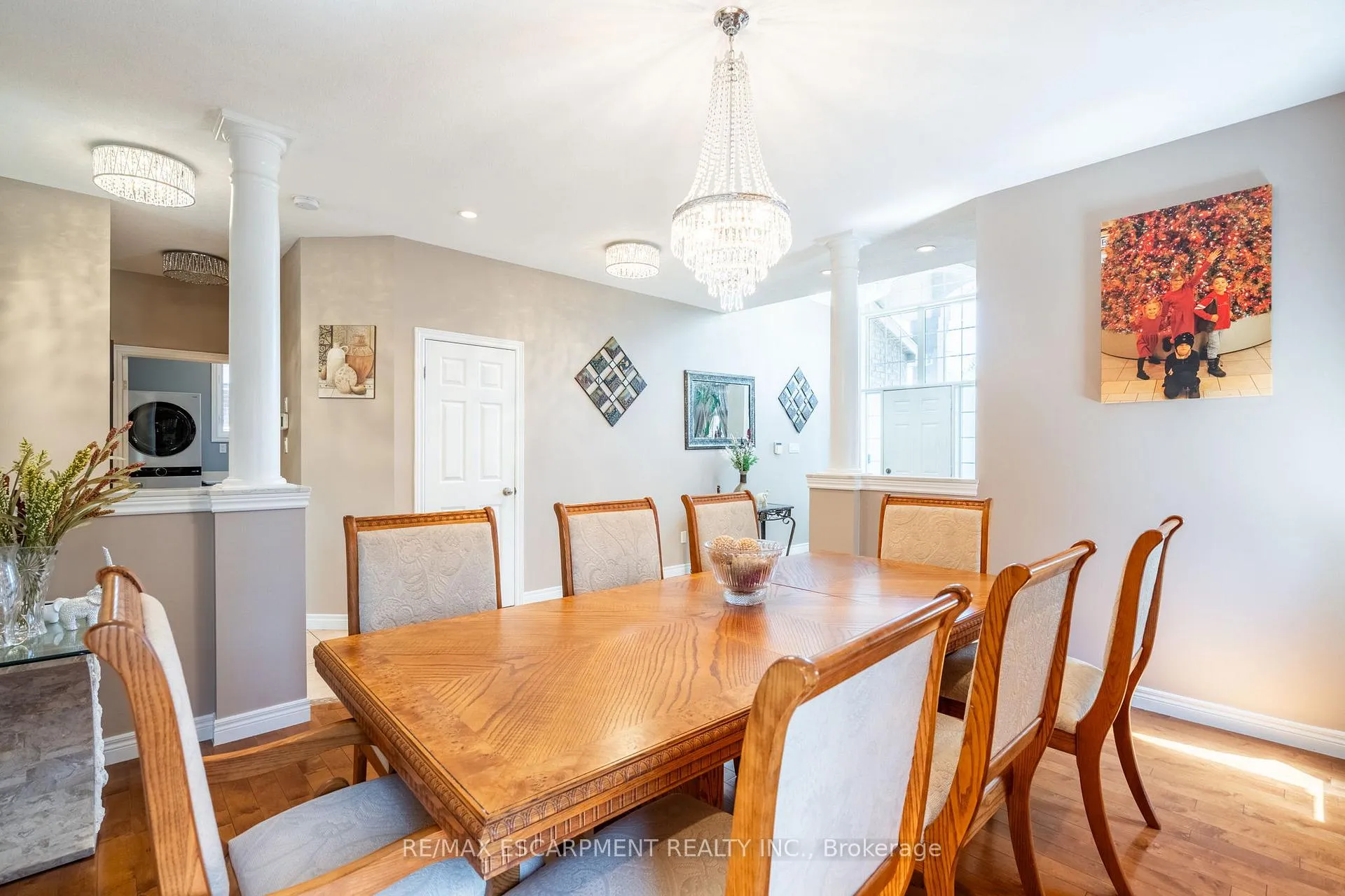 Photo 7 of 24 Edgecroft Crescent, Hamilton, Stoney Creek Mountain — HOMEH