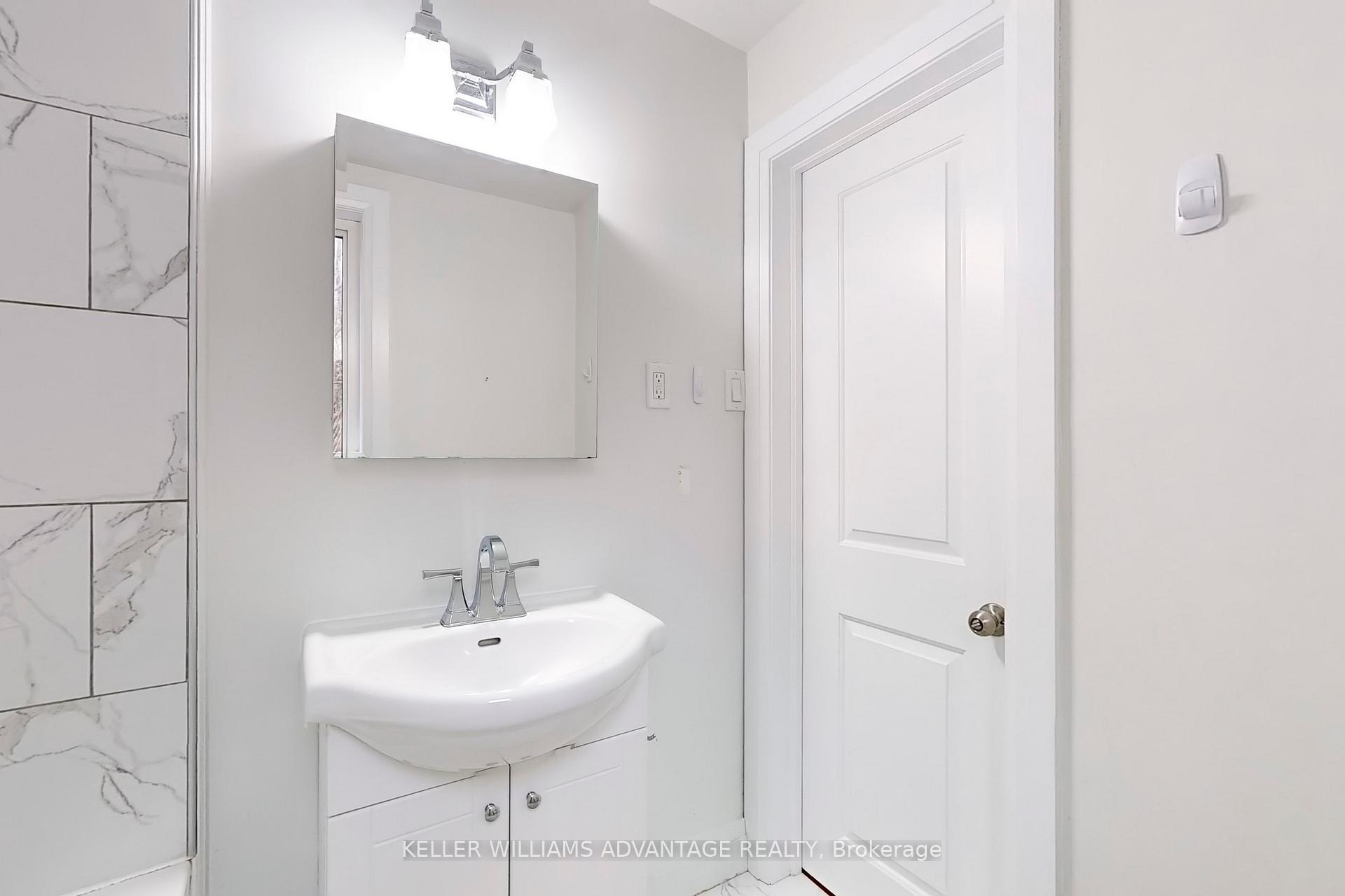 Photo 15 of 208 Wheeler Avenue, Toronto, The Beaches — HOMEH