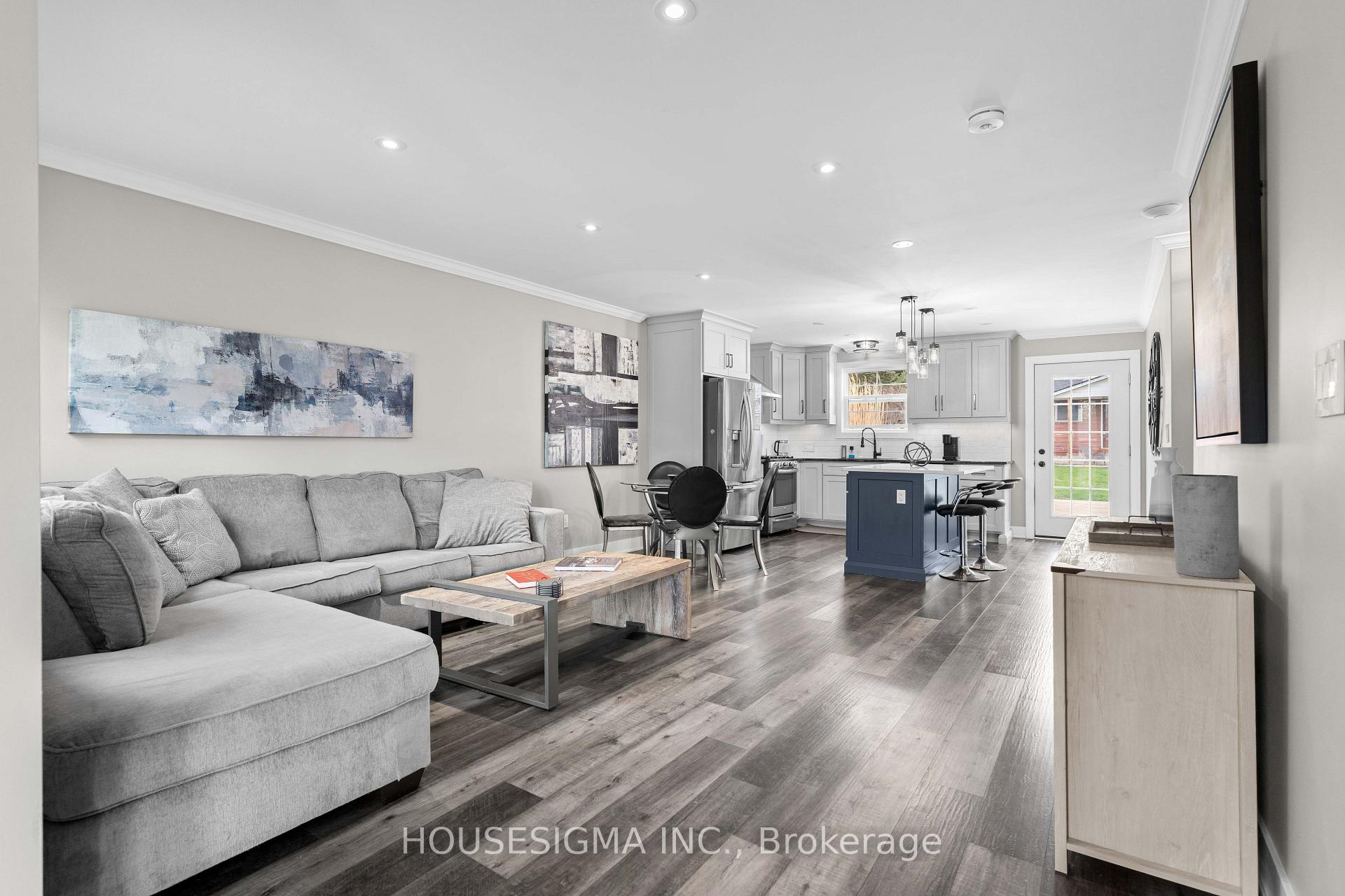 Photo 7 of 14 Carroll Street W, Strathroy-Caradoc, NE — HOMEH