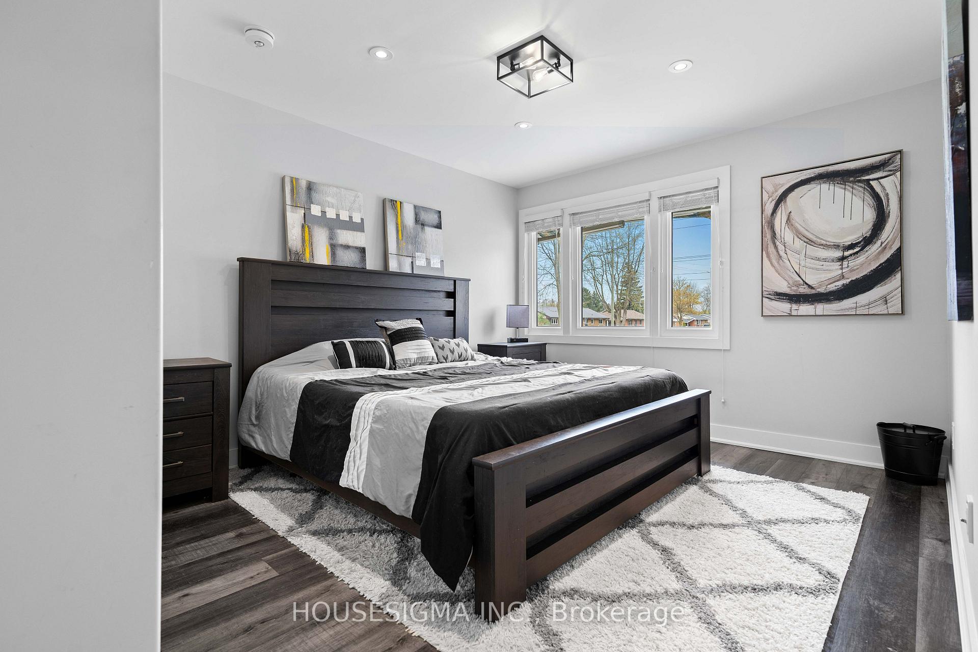 Photo 17 of 14 Carroll Street W, Strathroy-Caradoc, NE — HOMEH