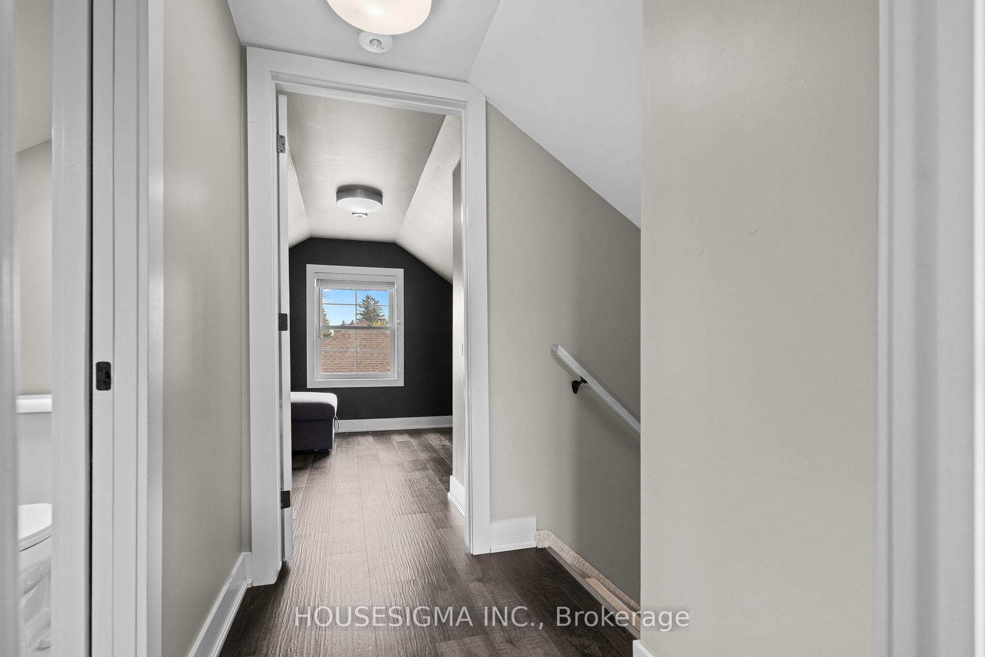 Photo 23 of 14 Carroll Street W, Strathroy-Caradoc, NE — HOMEH
