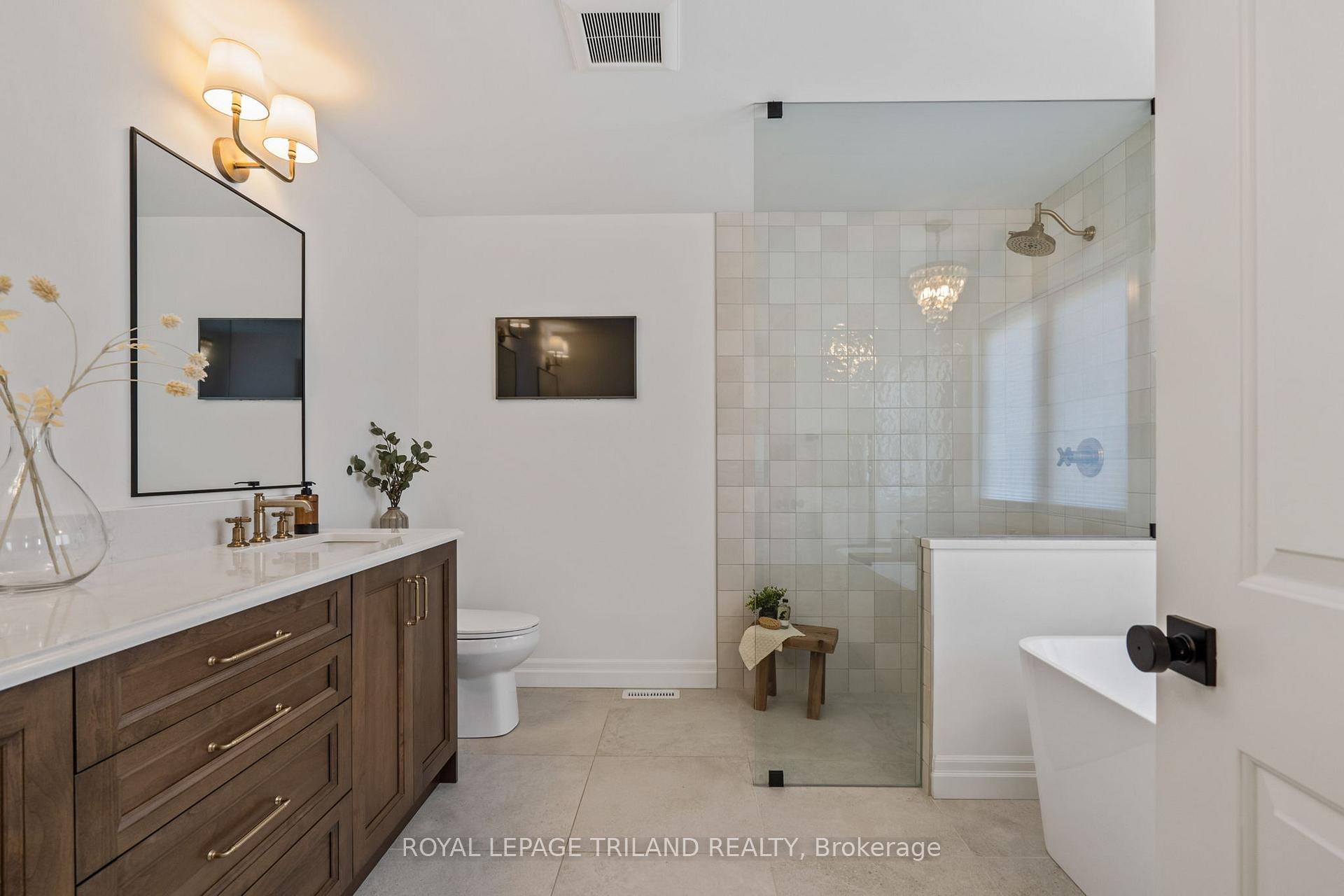 Photo 16 of 57 Greenbrier Ridge, Thames Centre, Rural Thames Centre — HOMEH