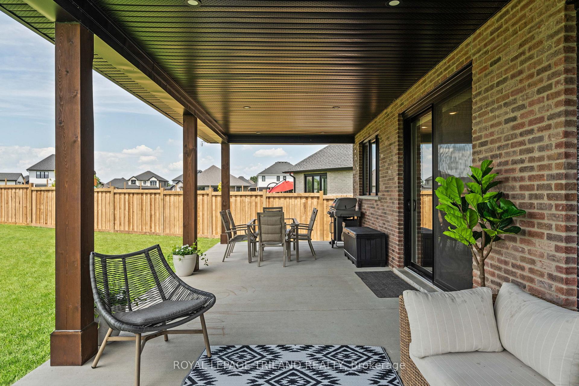 Photo 31 of 57 Greenbrier Ridge, Thames Centre, Rural Thames Centre — HOMEH
